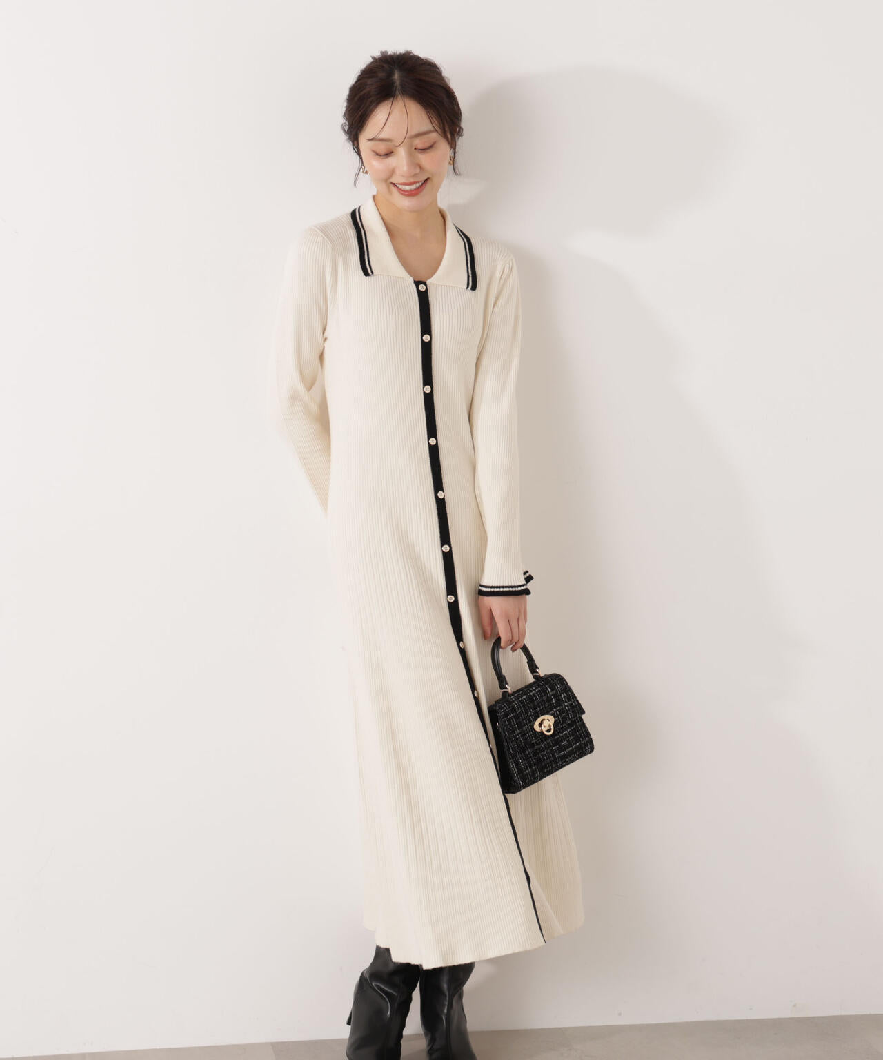 EDIT COLOGNE》バイカラー衿ニットワンピース【WEB・一部店舗限定