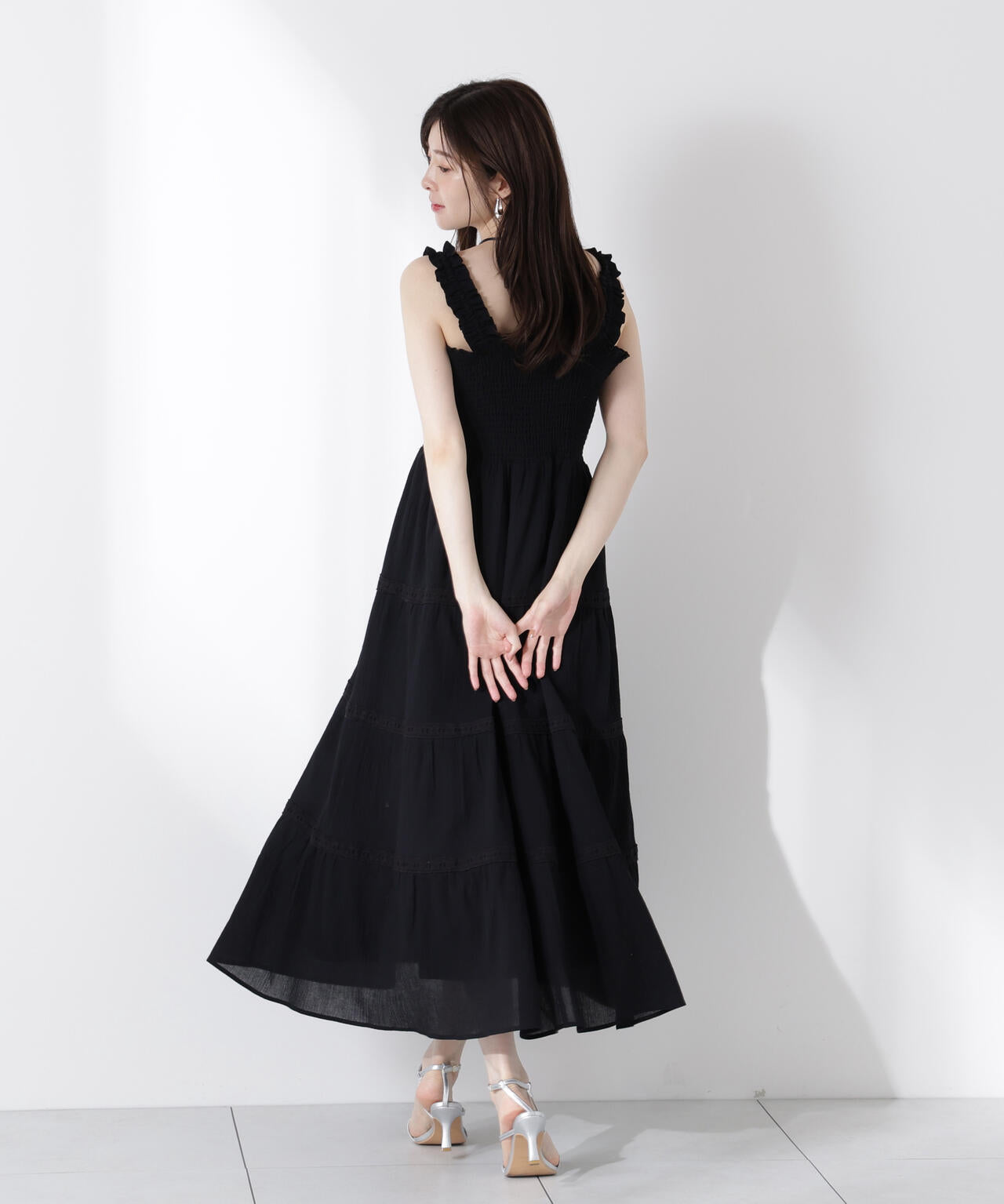 《EDIT COLOGNE》レース付きティアードワンピース