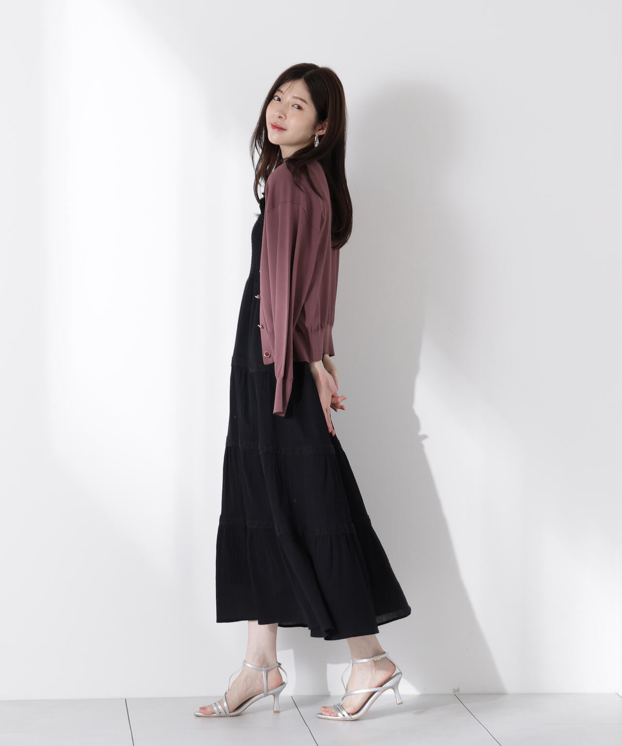 《EDIT COLOGNE》レース付きティアードワンピース