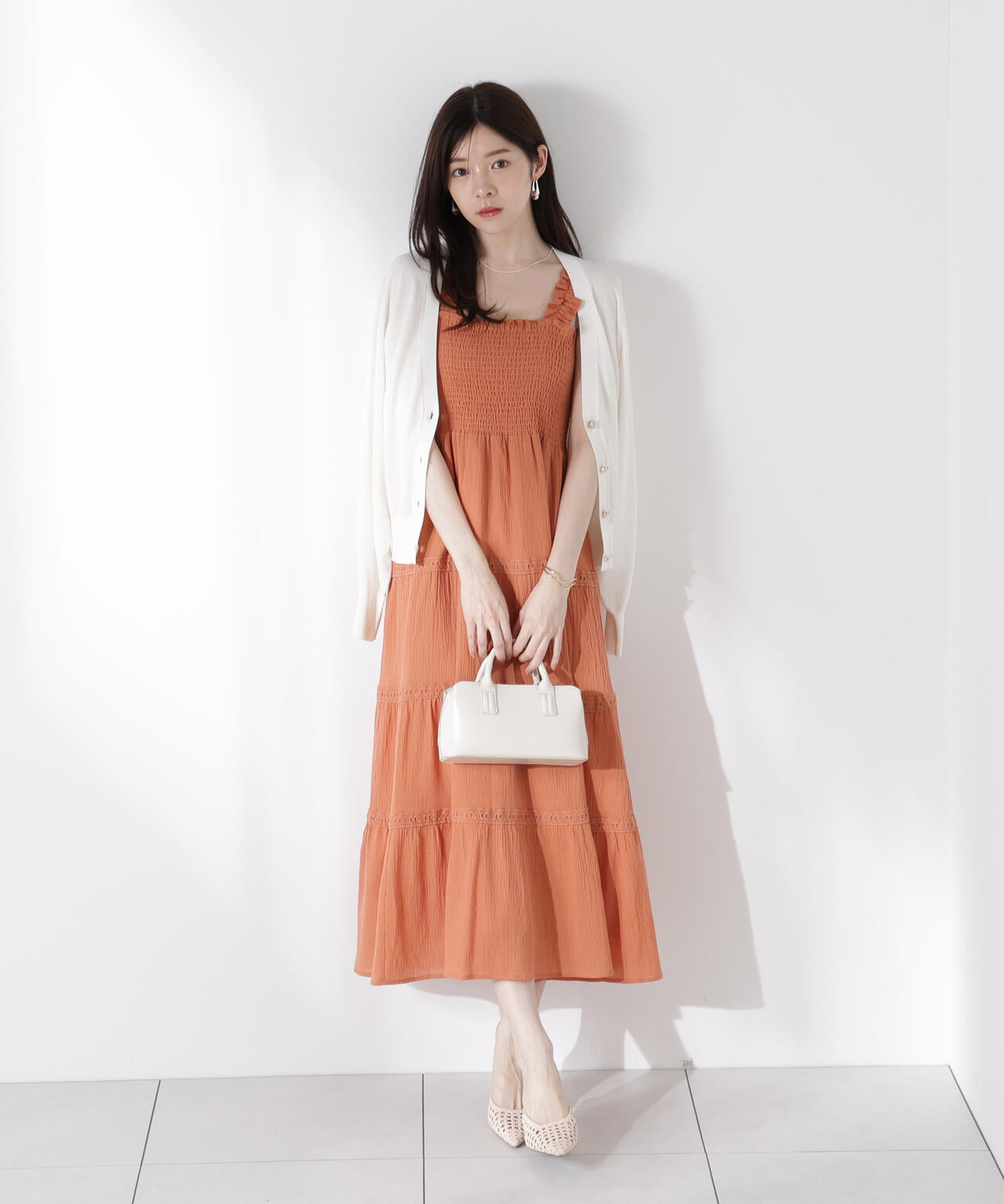 《EDIT COLOGNE》レース付きティアードワンピース