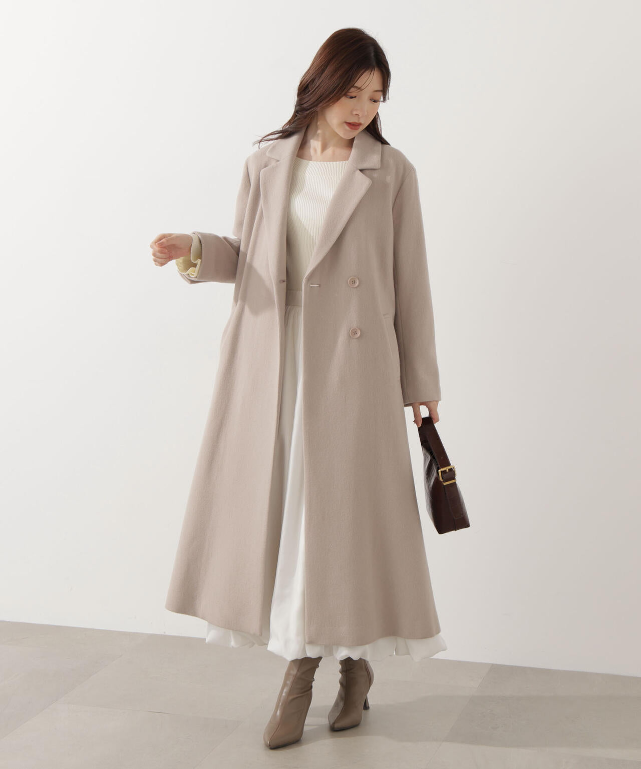 青島心さん着用】ベルテッドレディーコート | PROPORTION BODY