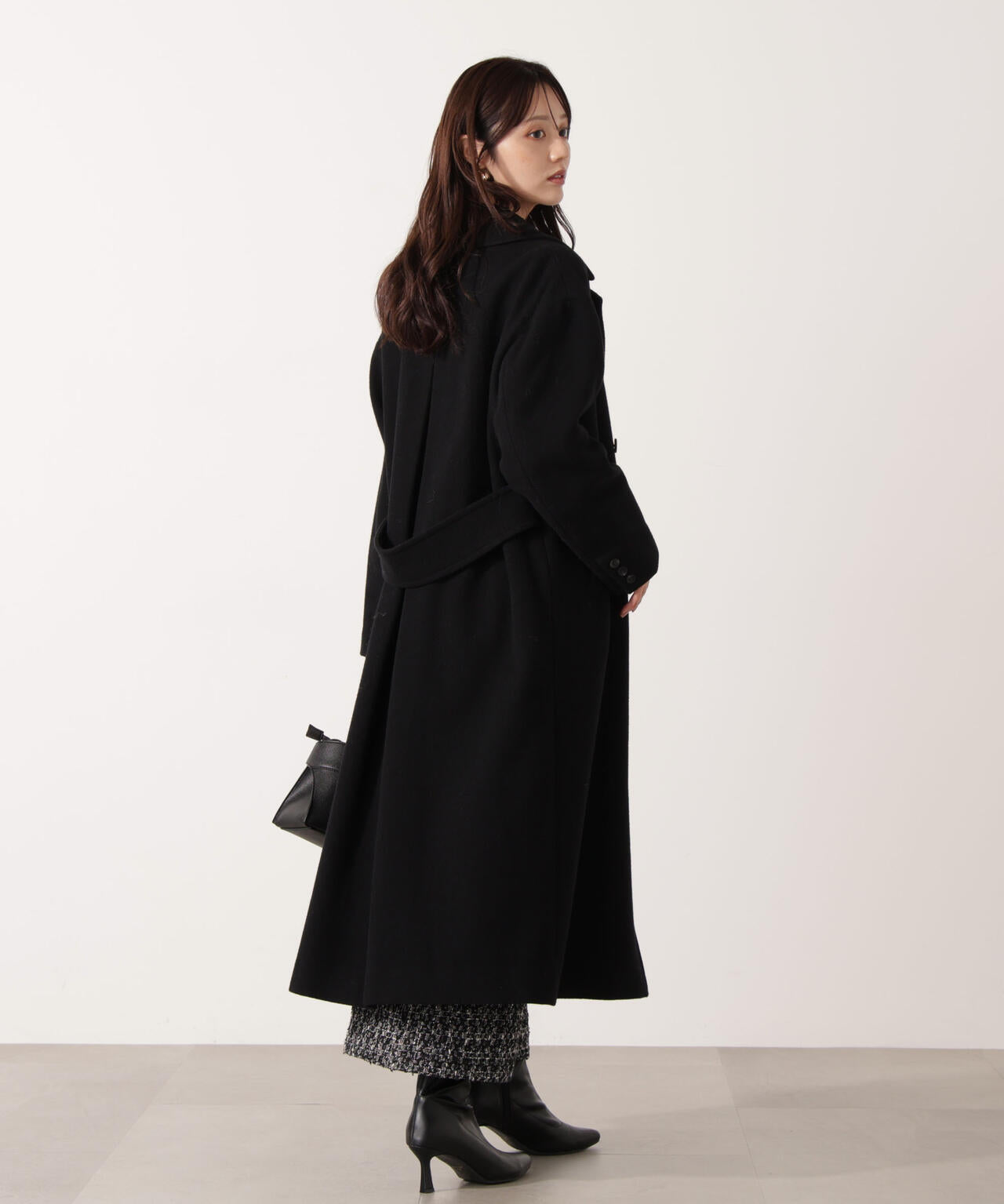 【加藤栞さん着用】ダブル釦チェスターコート