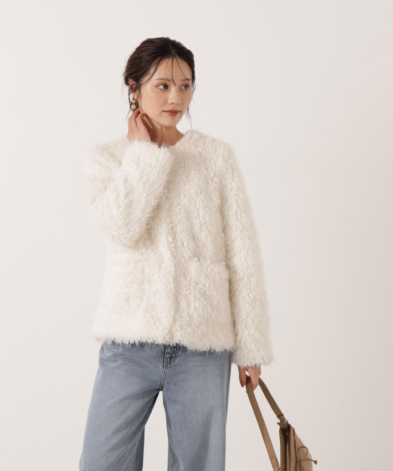 【加藤栞さん着用】ラムファー風ブルゾン