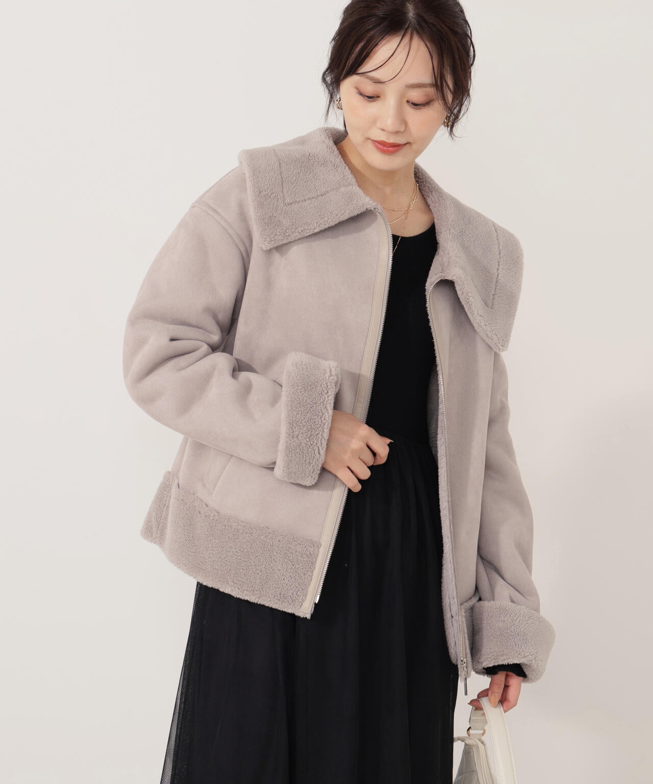 加藤栞さん着用】フェイクムートン | PROPORTION BODY DRESSING