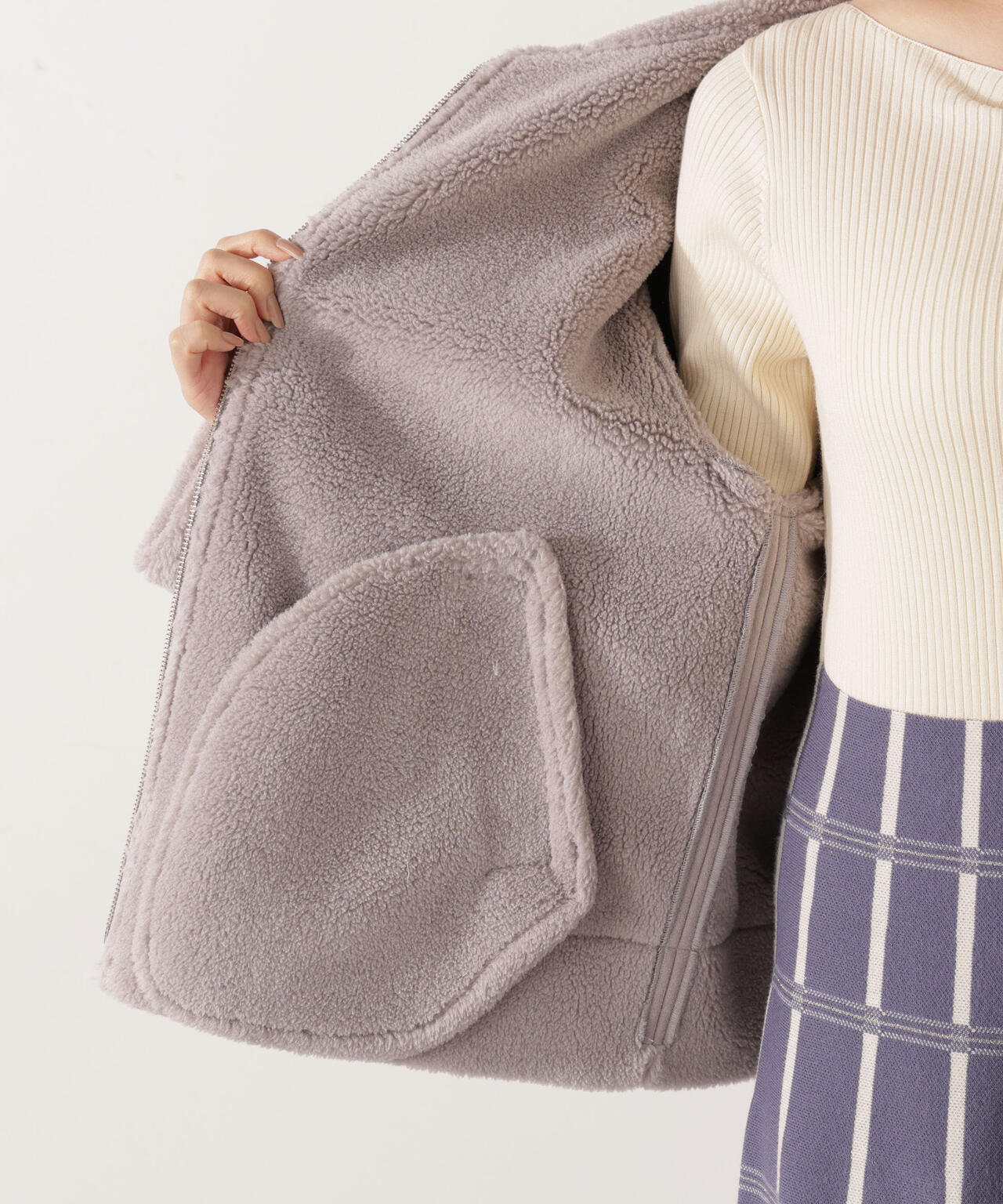 【加藤栞さん着用】フェイクムートン