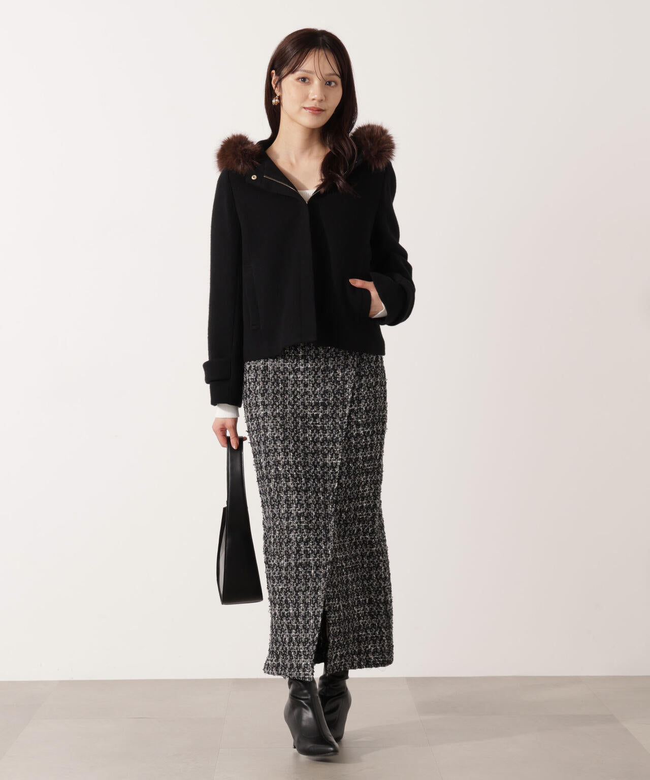 モッサフードフェイクファーショートコート