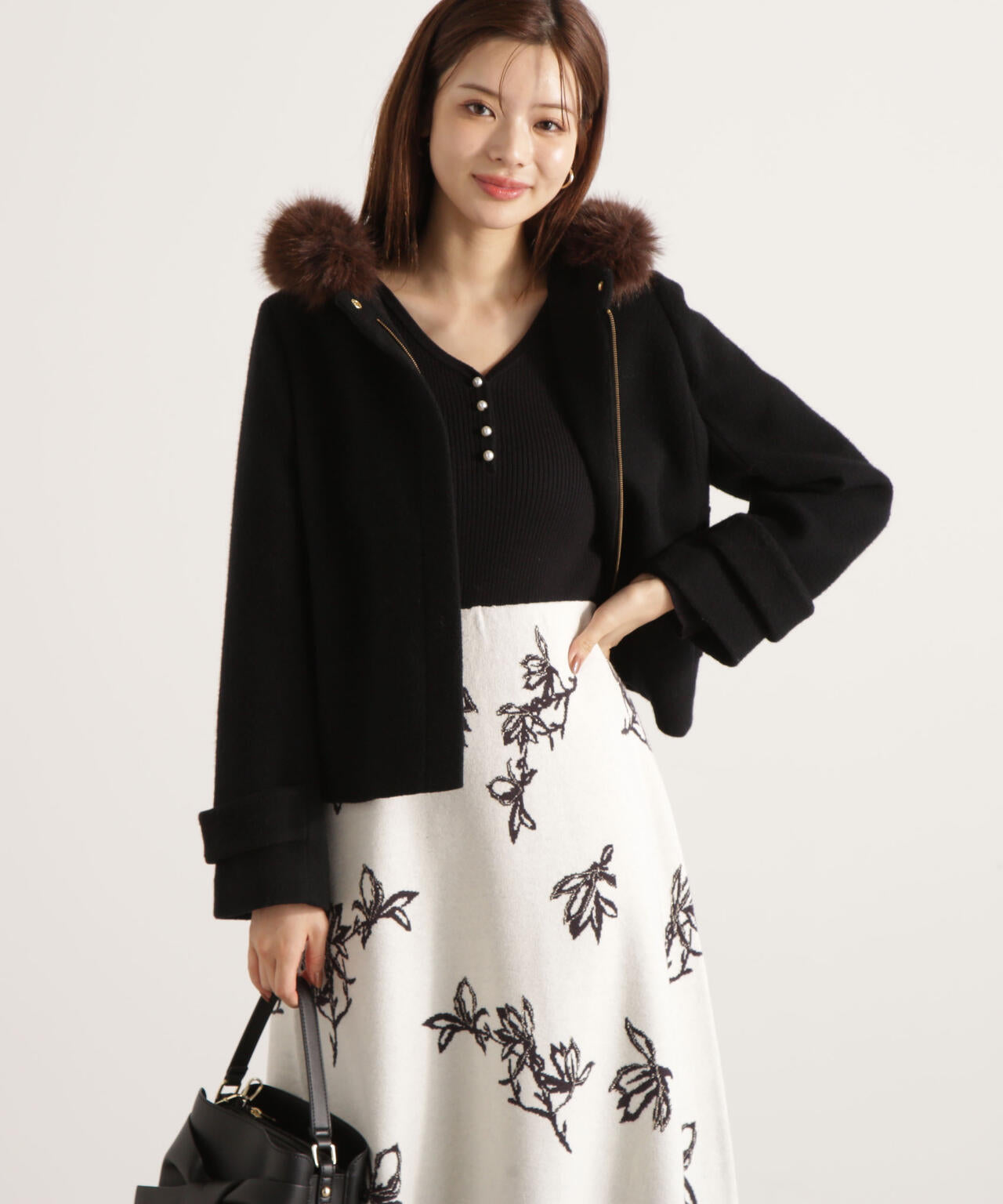 モッサフードフェイクファーショートコート