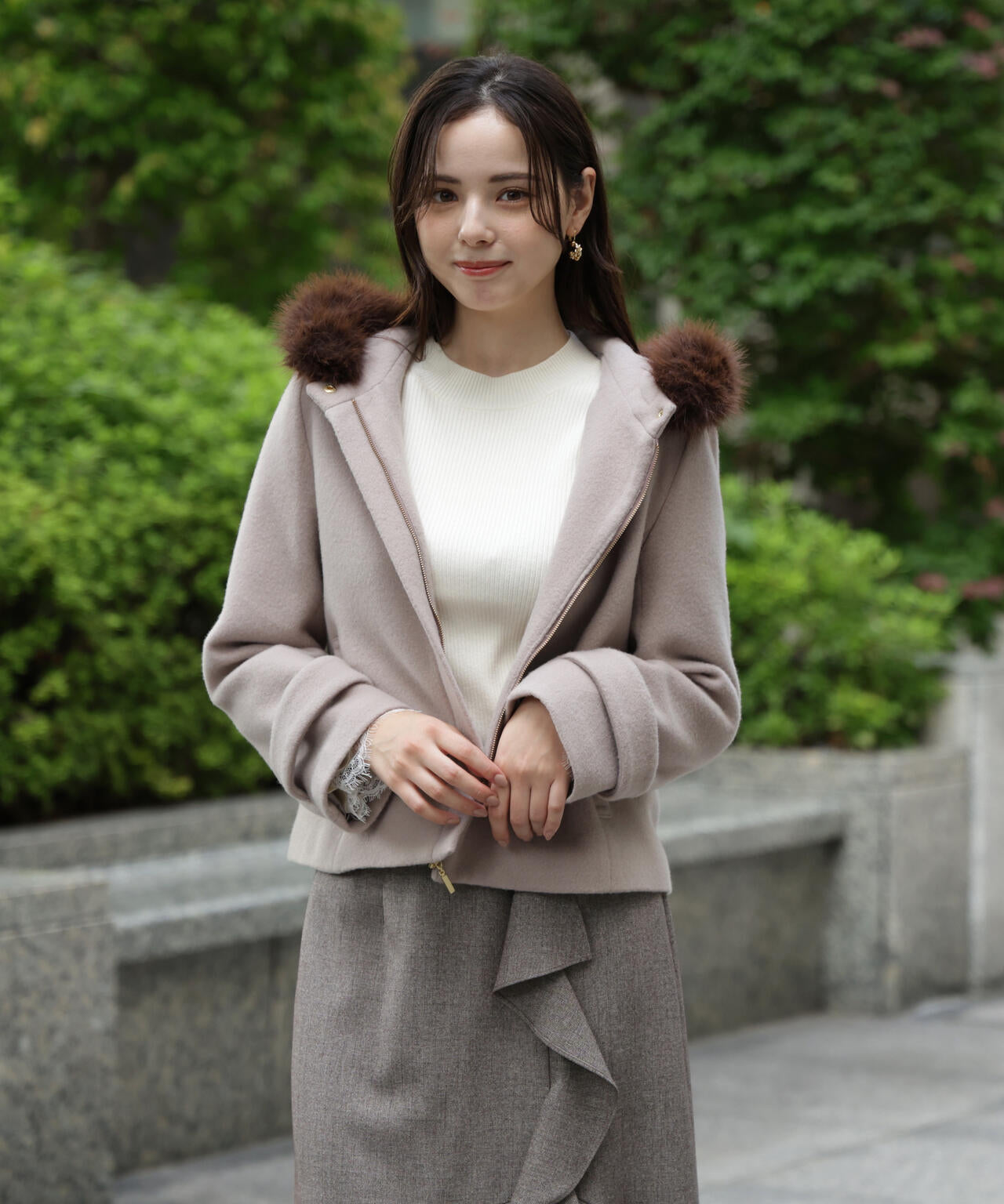 モッサフードフェイクファーショートコート