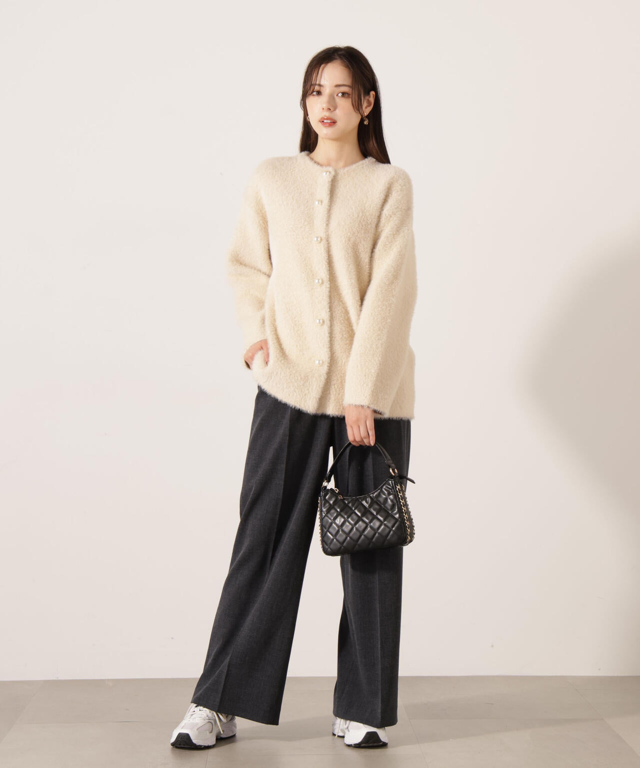 【青島心さん着用】フェザージャコット【アイボリー：WEB限定】