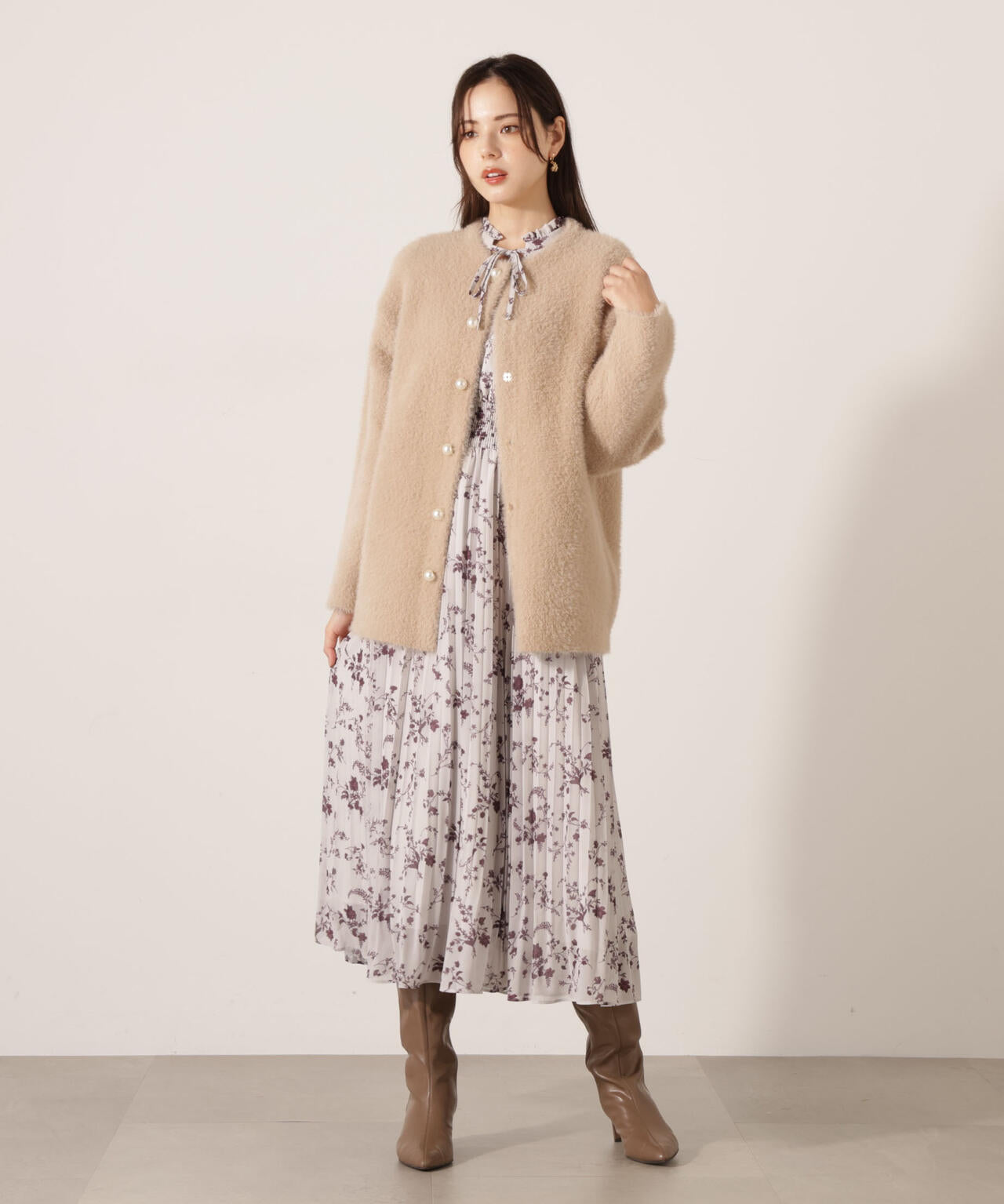 【青島心さん着用】フェザージャコット【アイボリー：WEB限定】