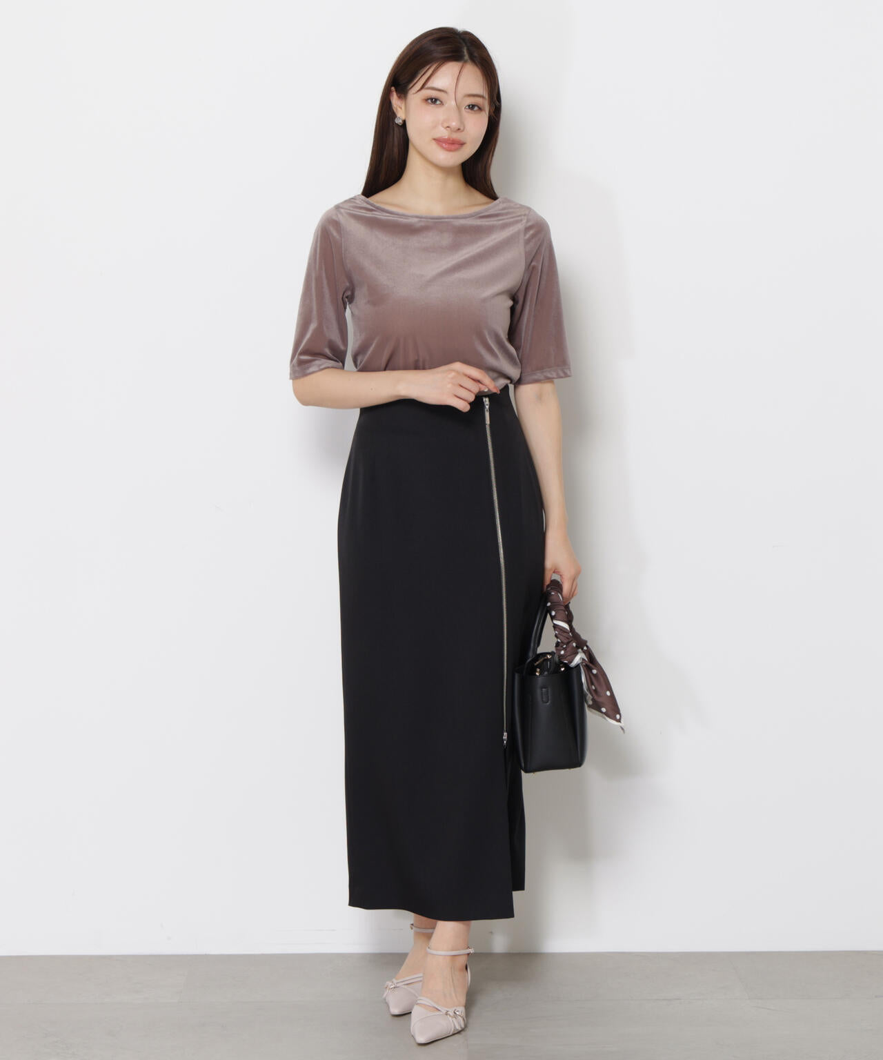 ＜ハンドウォッシャブル＞シアーベロア5分袖トップス