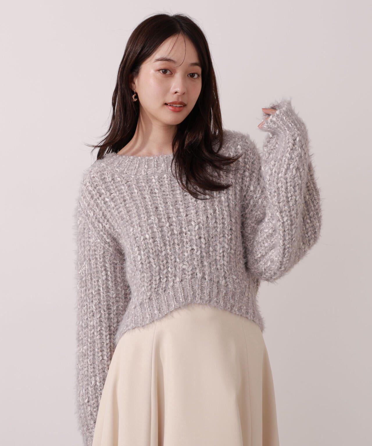 ローゲージざっくりニット