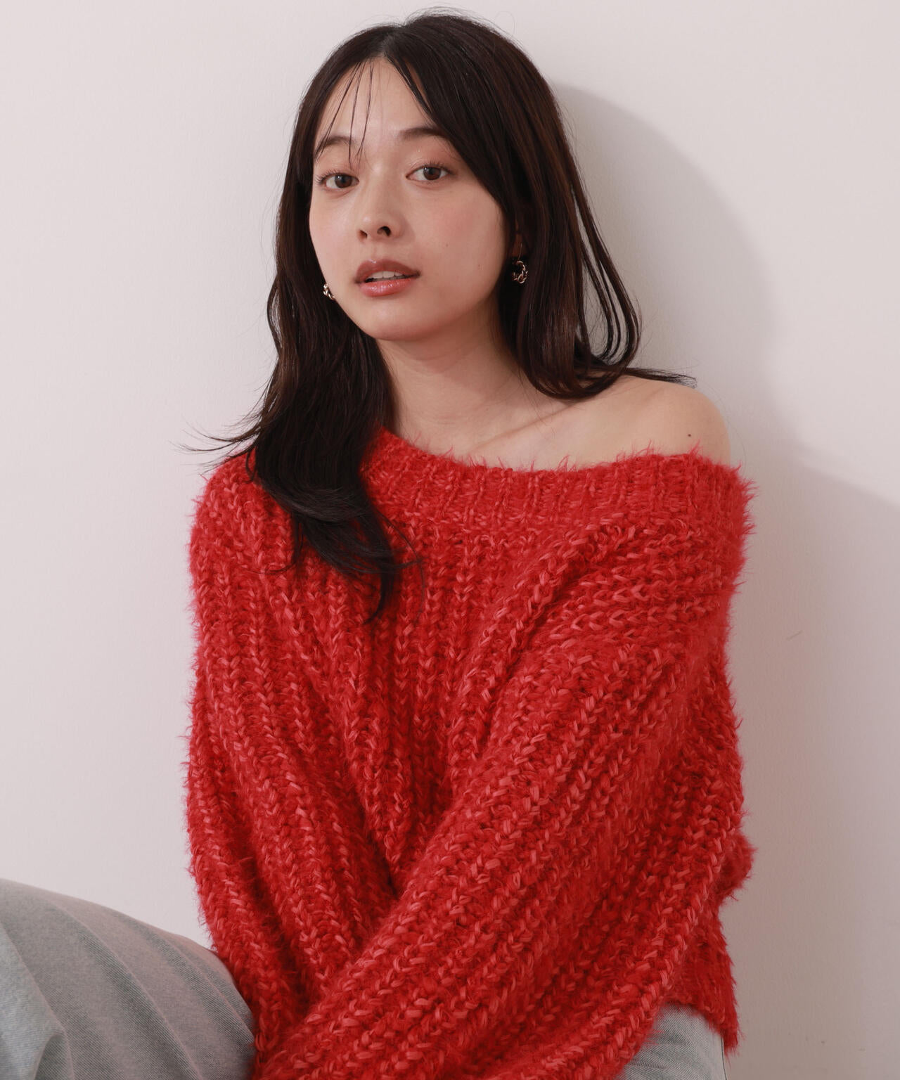 ローゲージざっくりニット