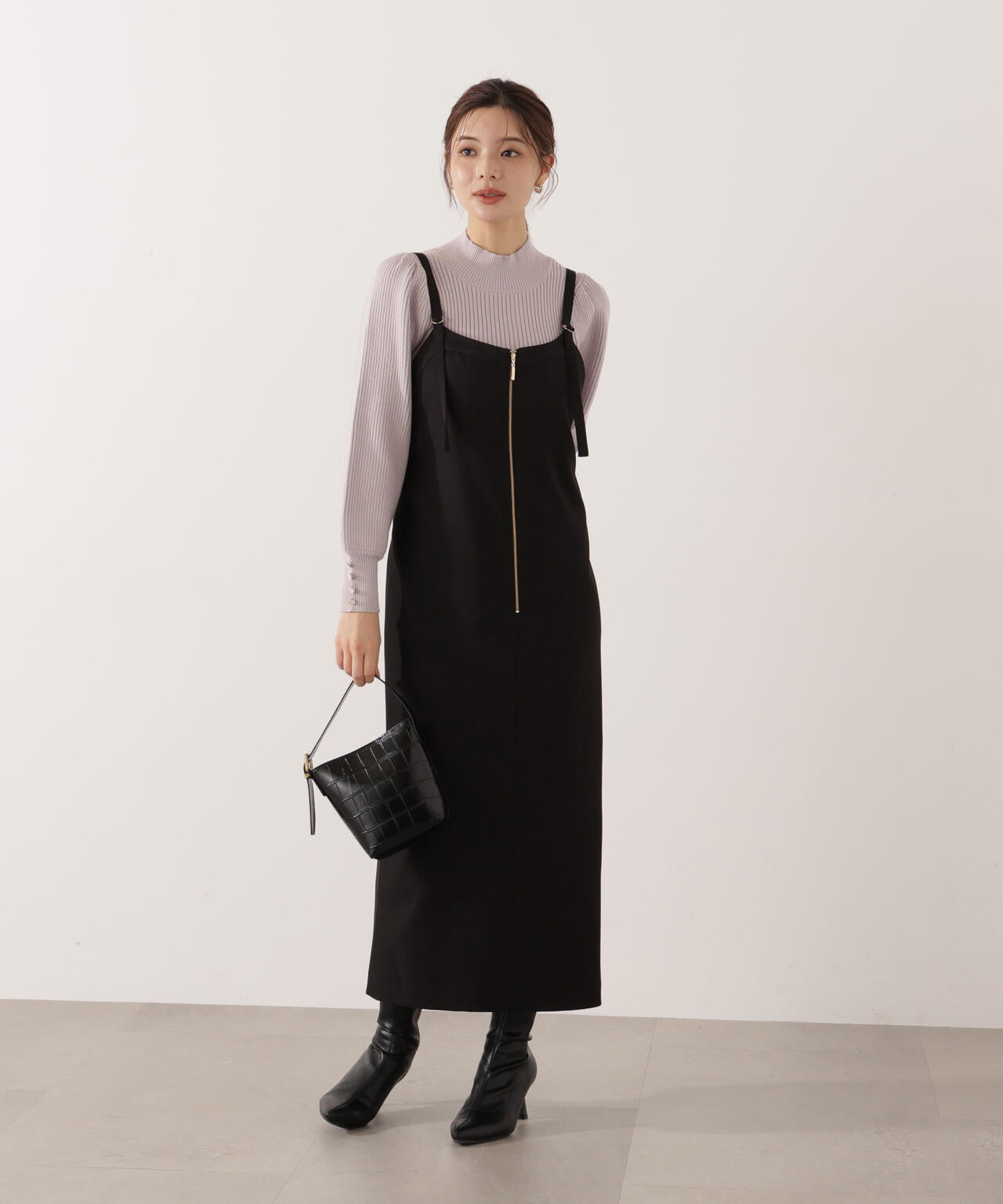 ＜ハンドウォッシャブル＞ハイネックボリュームスリーブニット