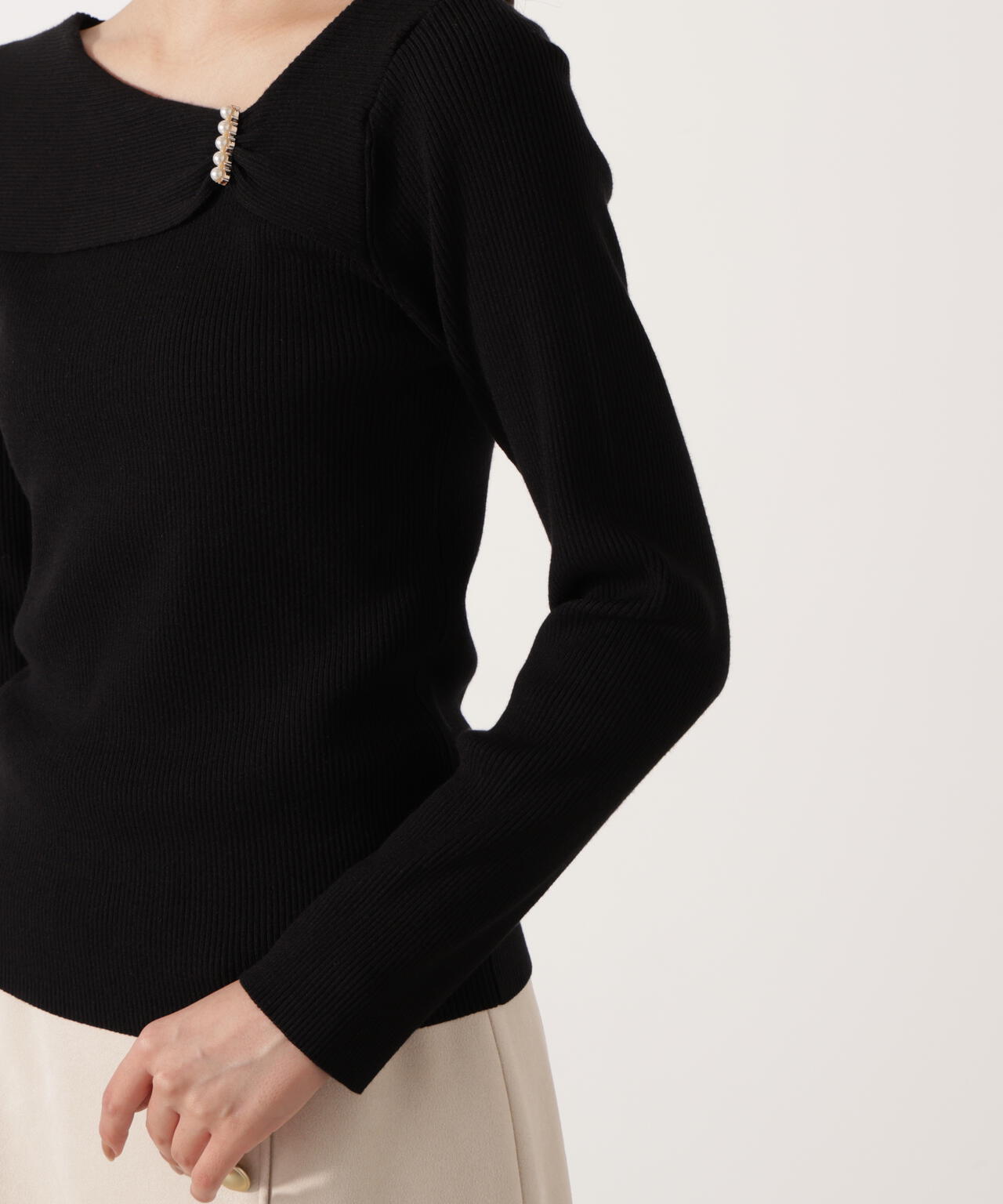 アシメパールデザインニット