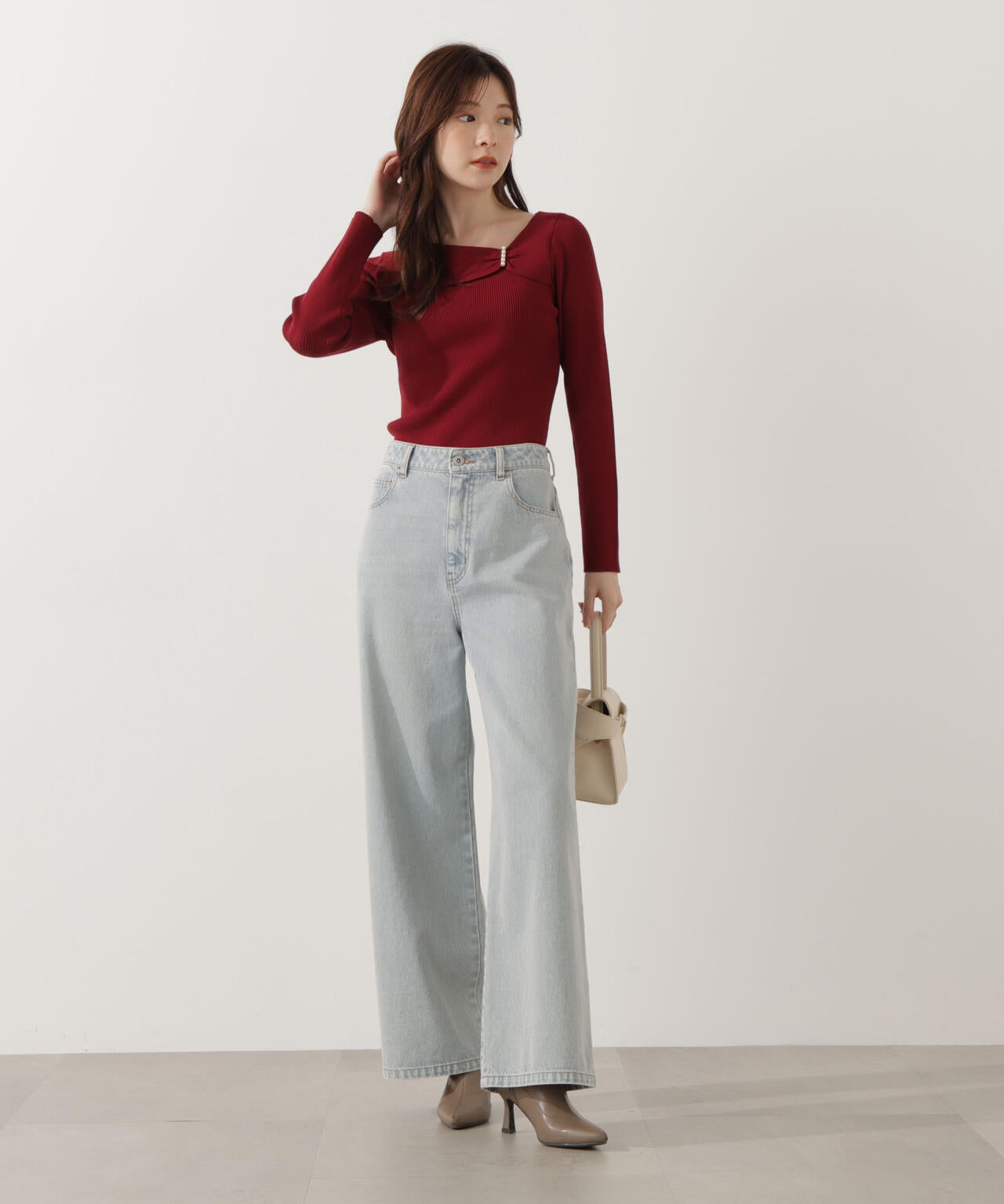 アシメパールデザインニット