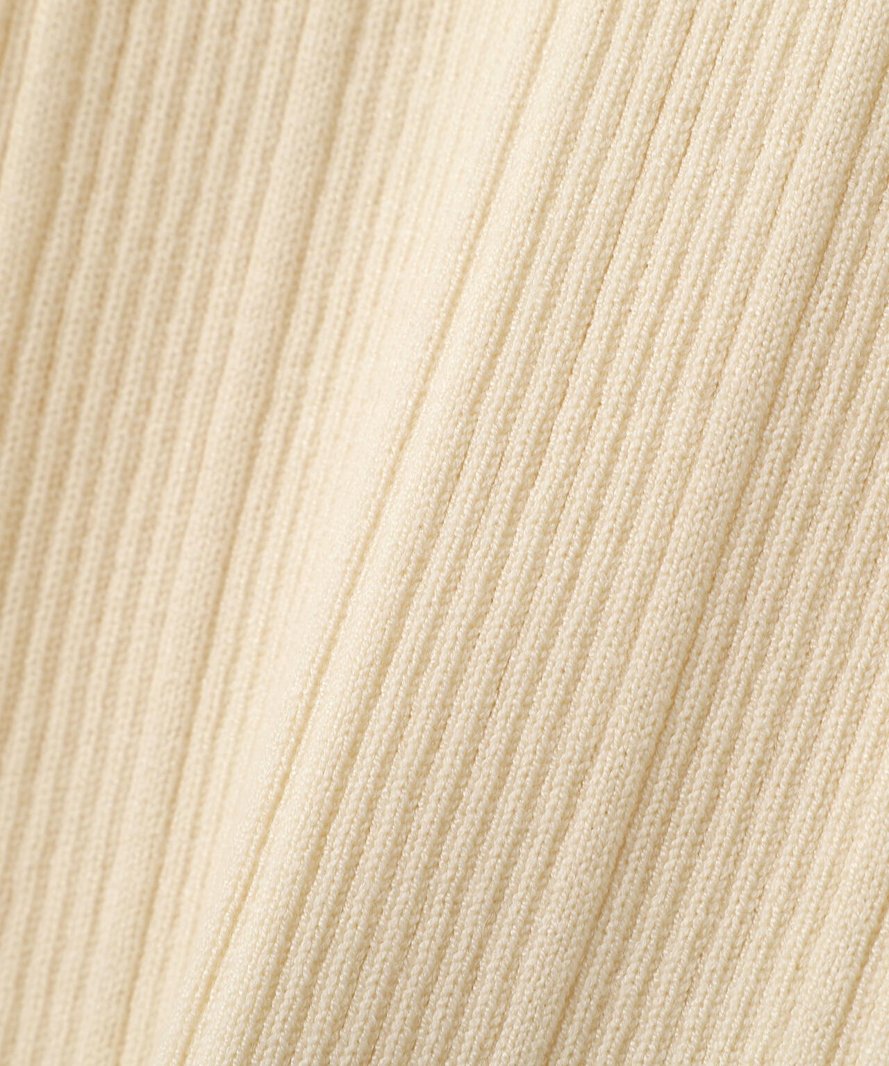 ＜ウォッシャブル＞フロントホックニット