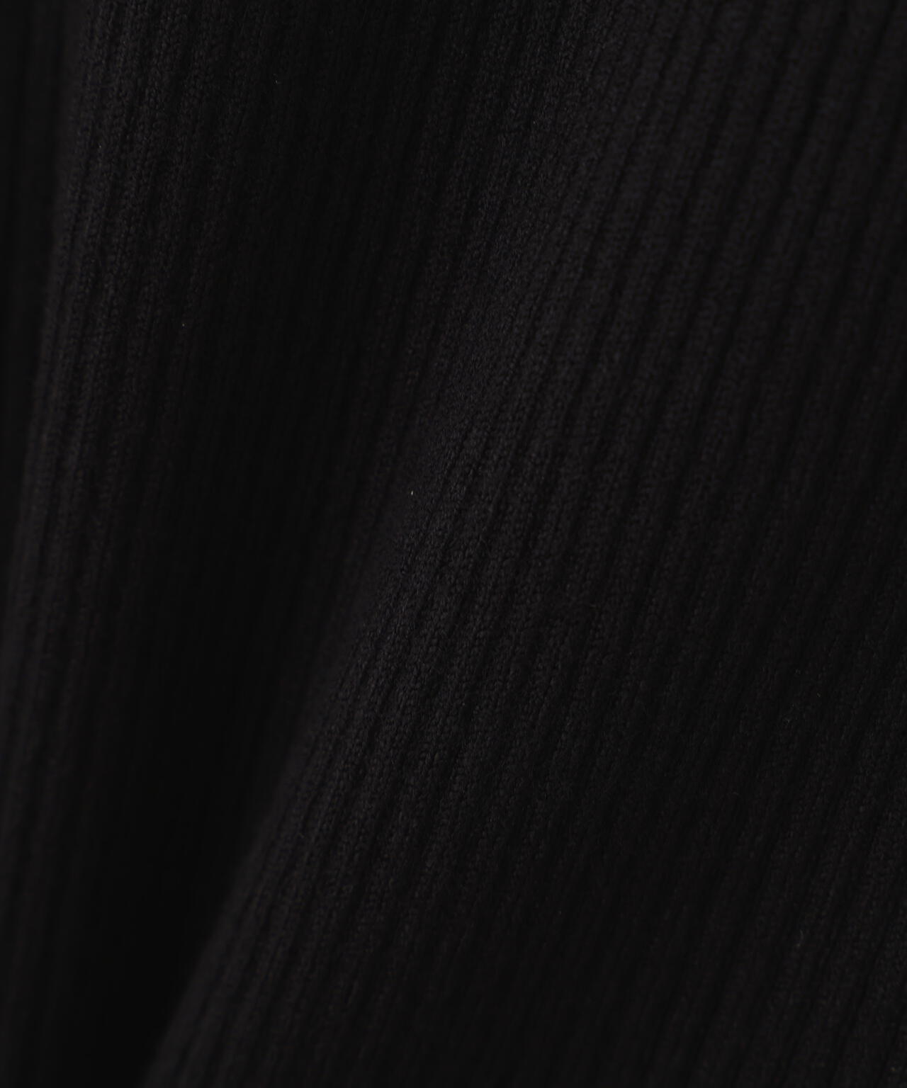 ＜ウォッシャブル＞フレアスリーブオフショルニット