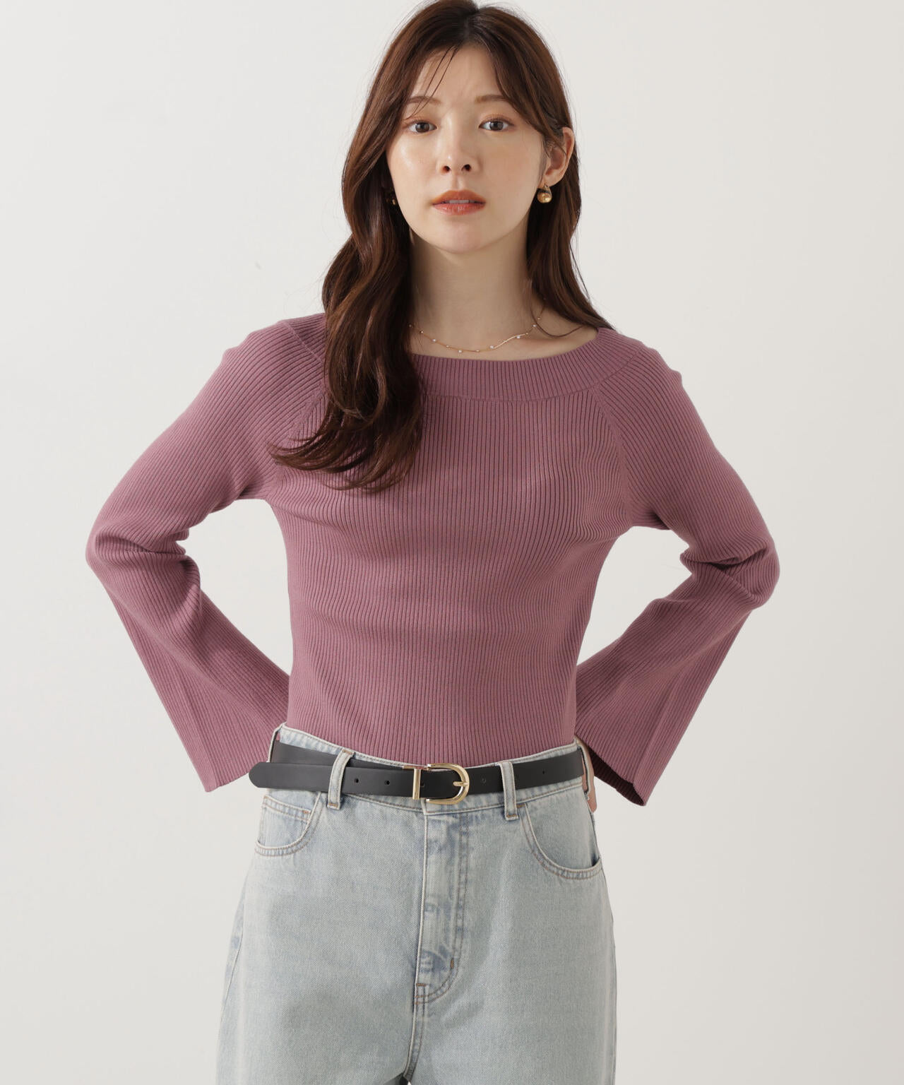 ＜ウォッシャブル＞フレアスリーブオフショルニット