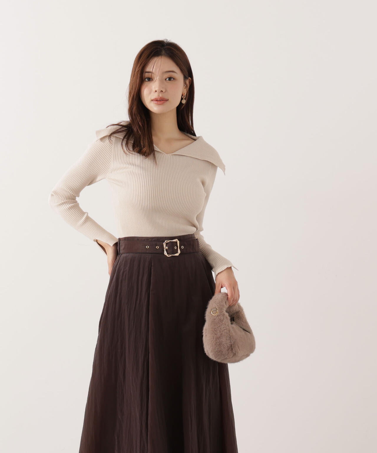 【青島心さん着用】オープンカラーリブニット