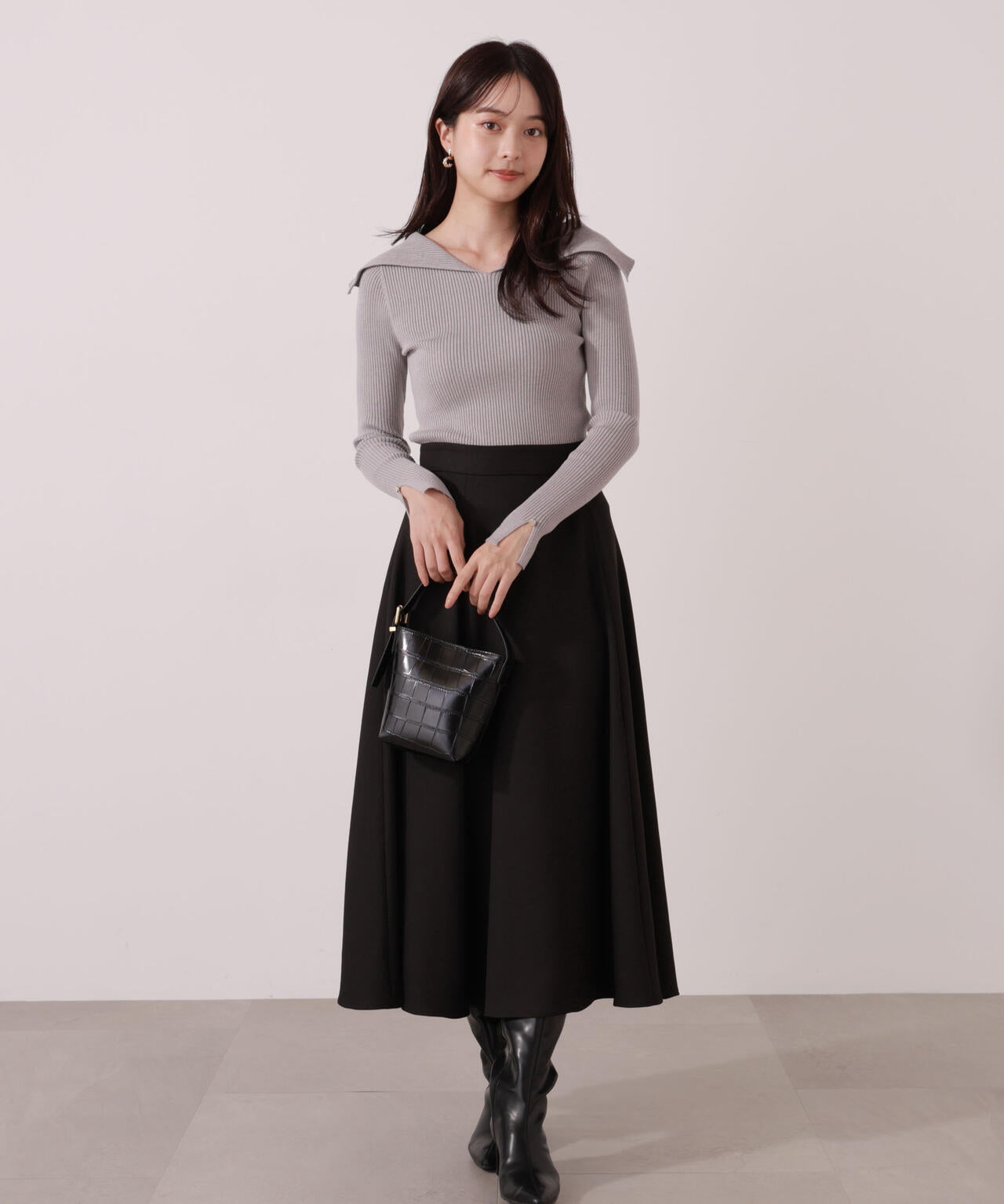 【青島心さん着用】オープンカラーリブニット