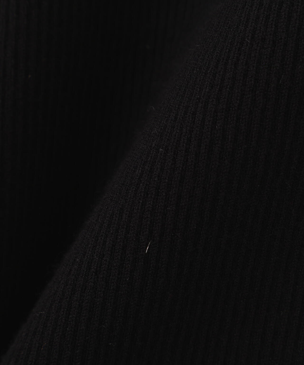 異素材スリーブニット