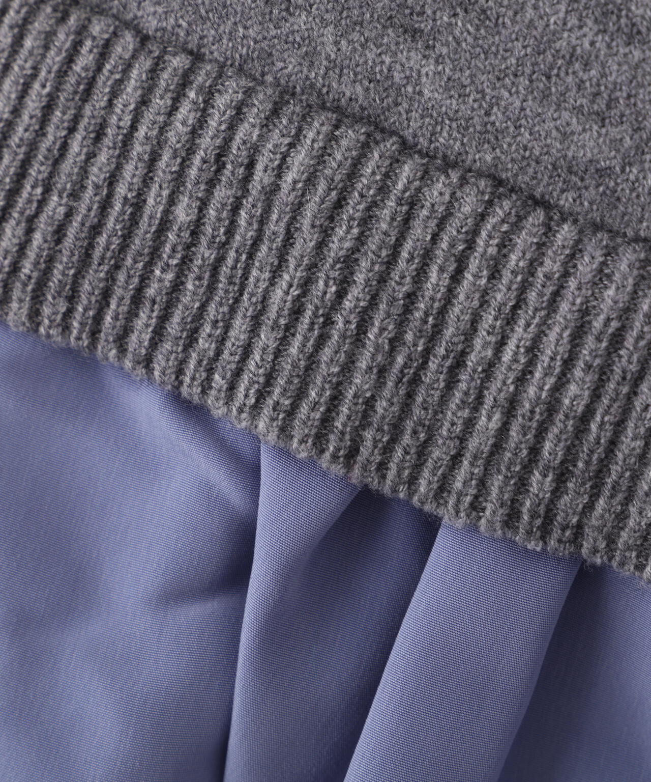 ＜ウォッシャブル＞バルーンペプラムニット