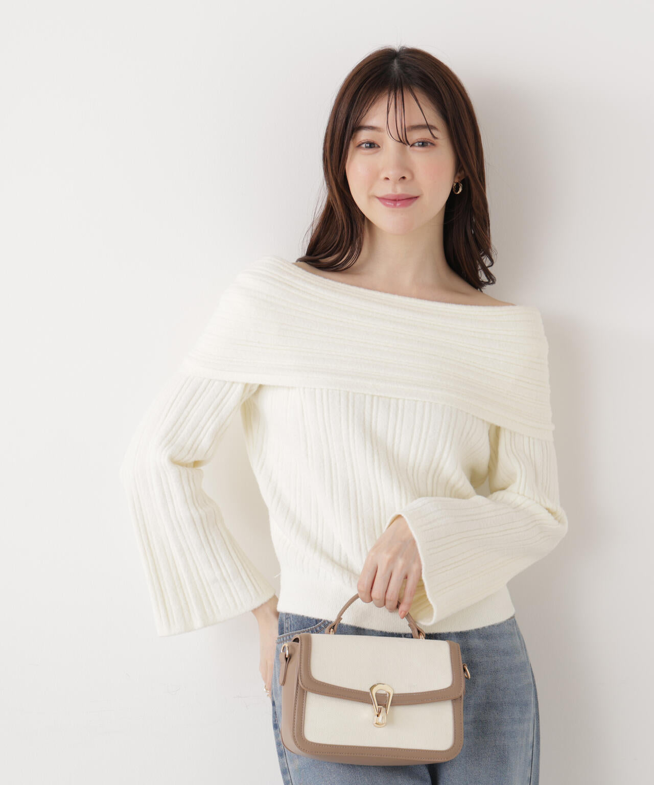 加藤栞さん着用】ランダムリブオフショルニット | PROPORTION BODY