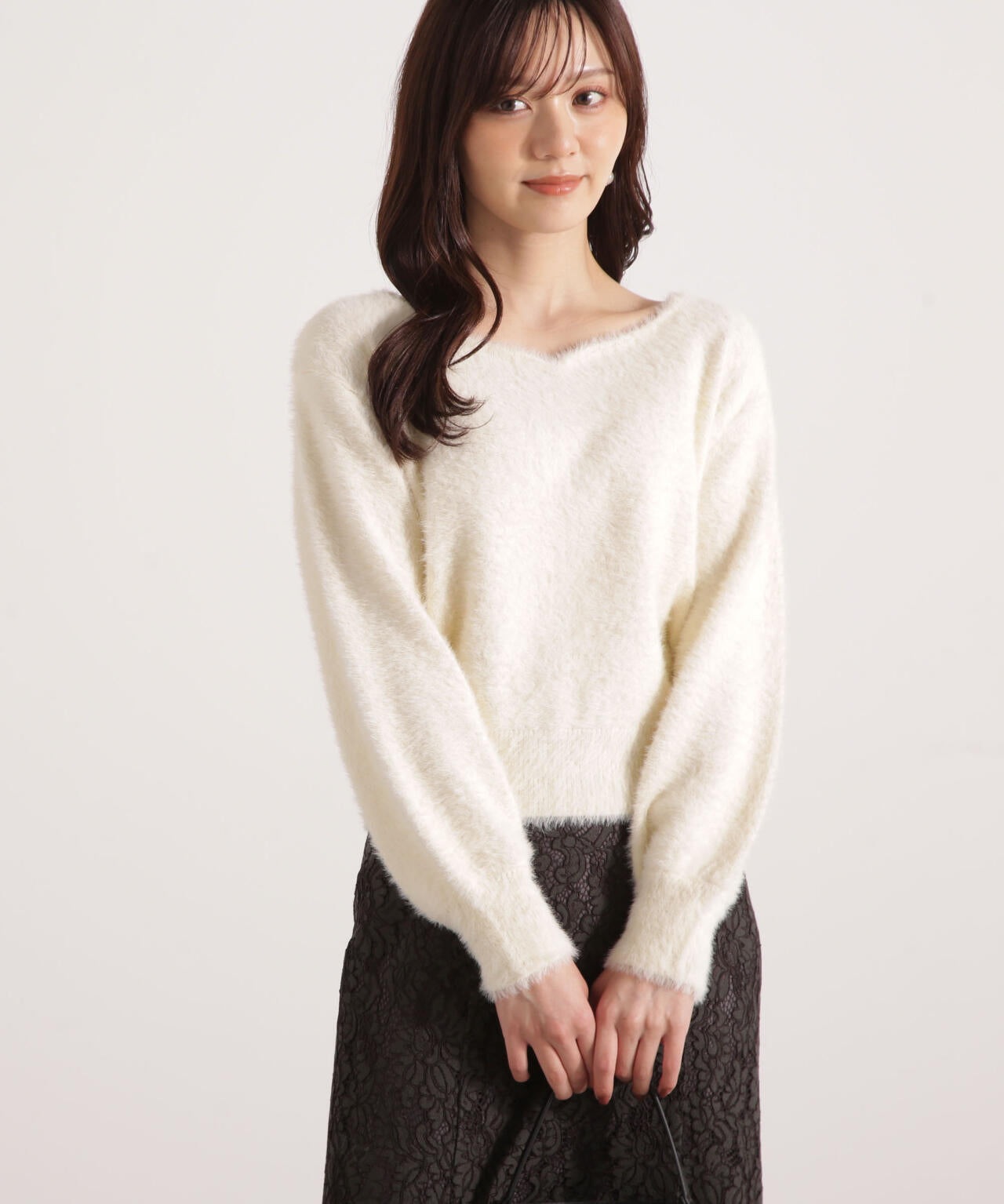 ミニシャギーハートネックニット【ラメピンク：WEB・一部店舗限定】