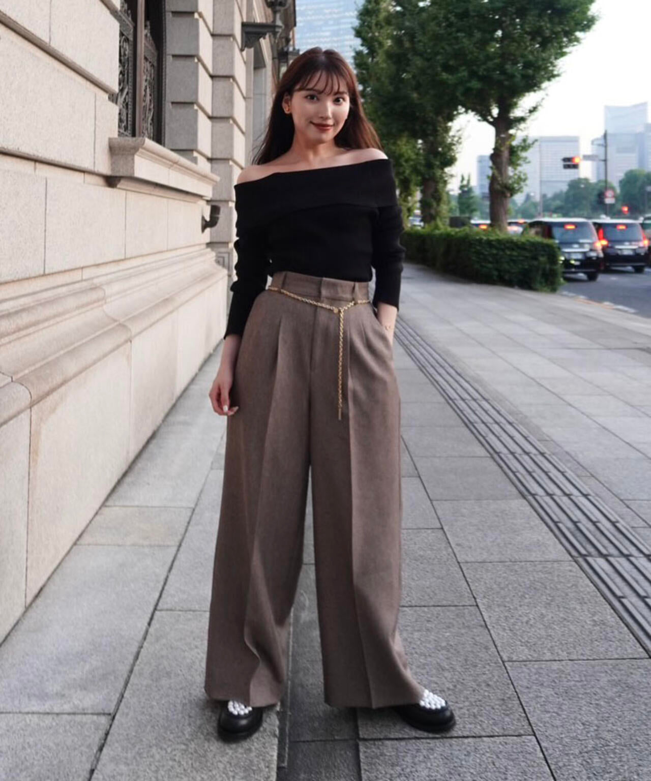 ＜谷川菜奈さん着用＞オフショルリブニット