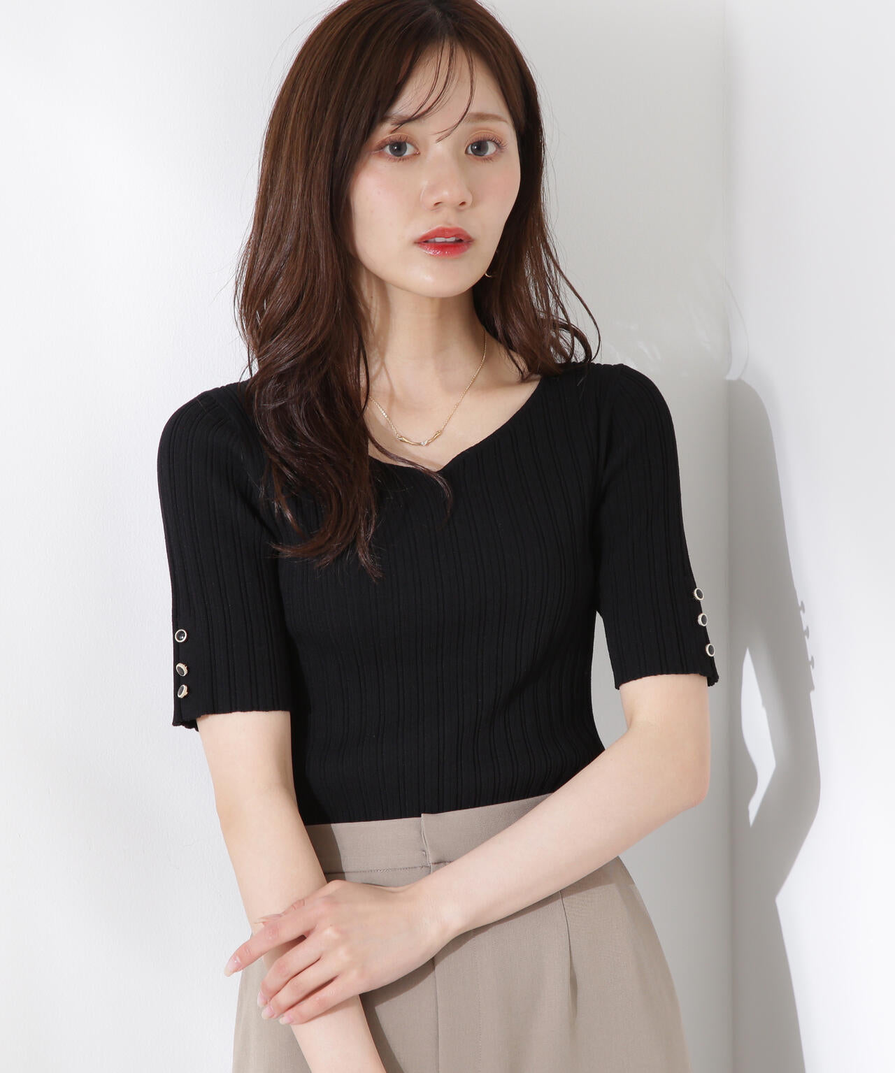 ハートネック半袖リブニット