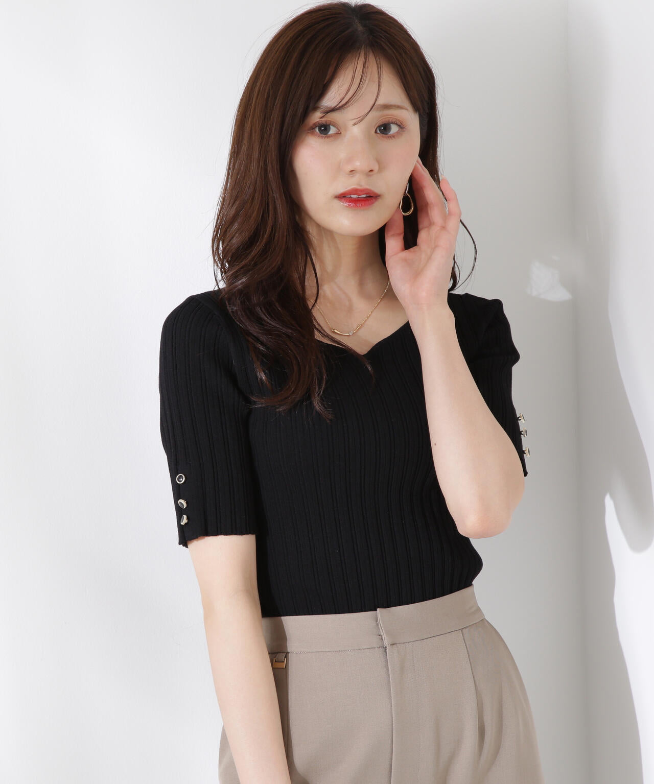 ハートネック半袖リブニット