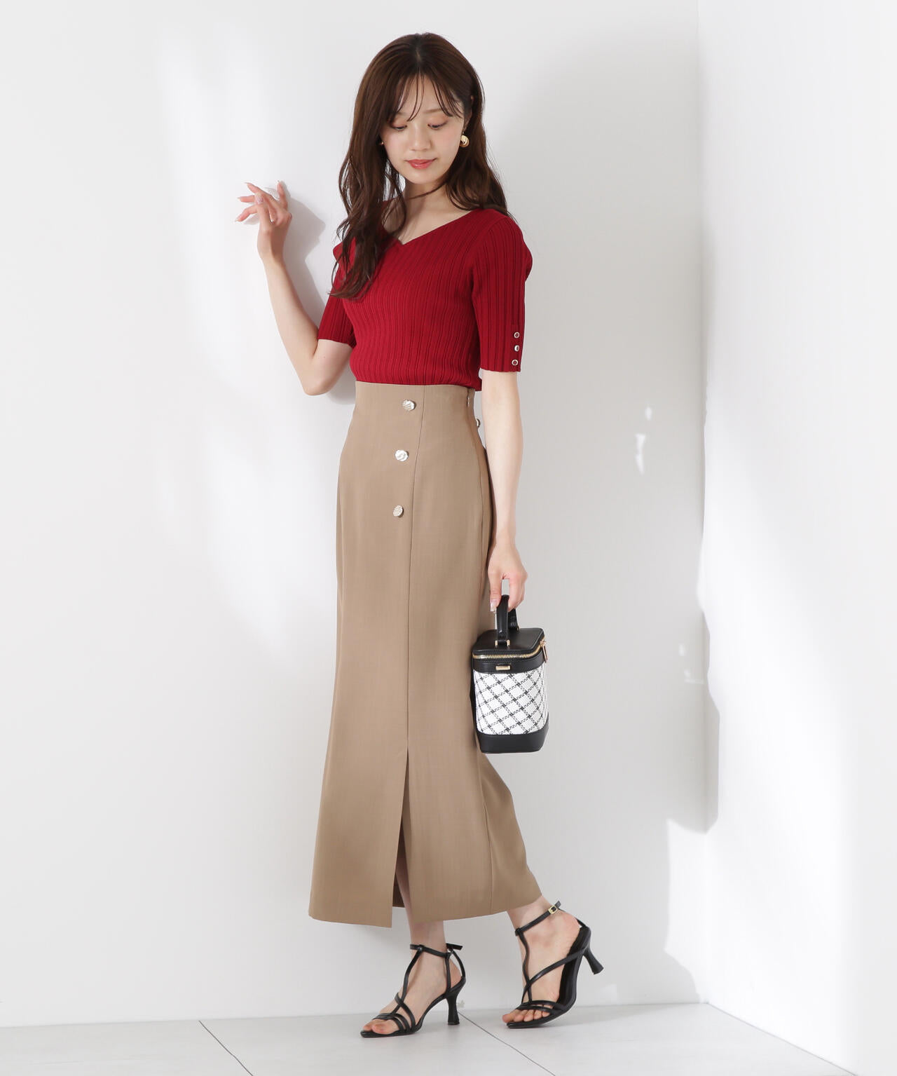 ハートネック半袖リブニット