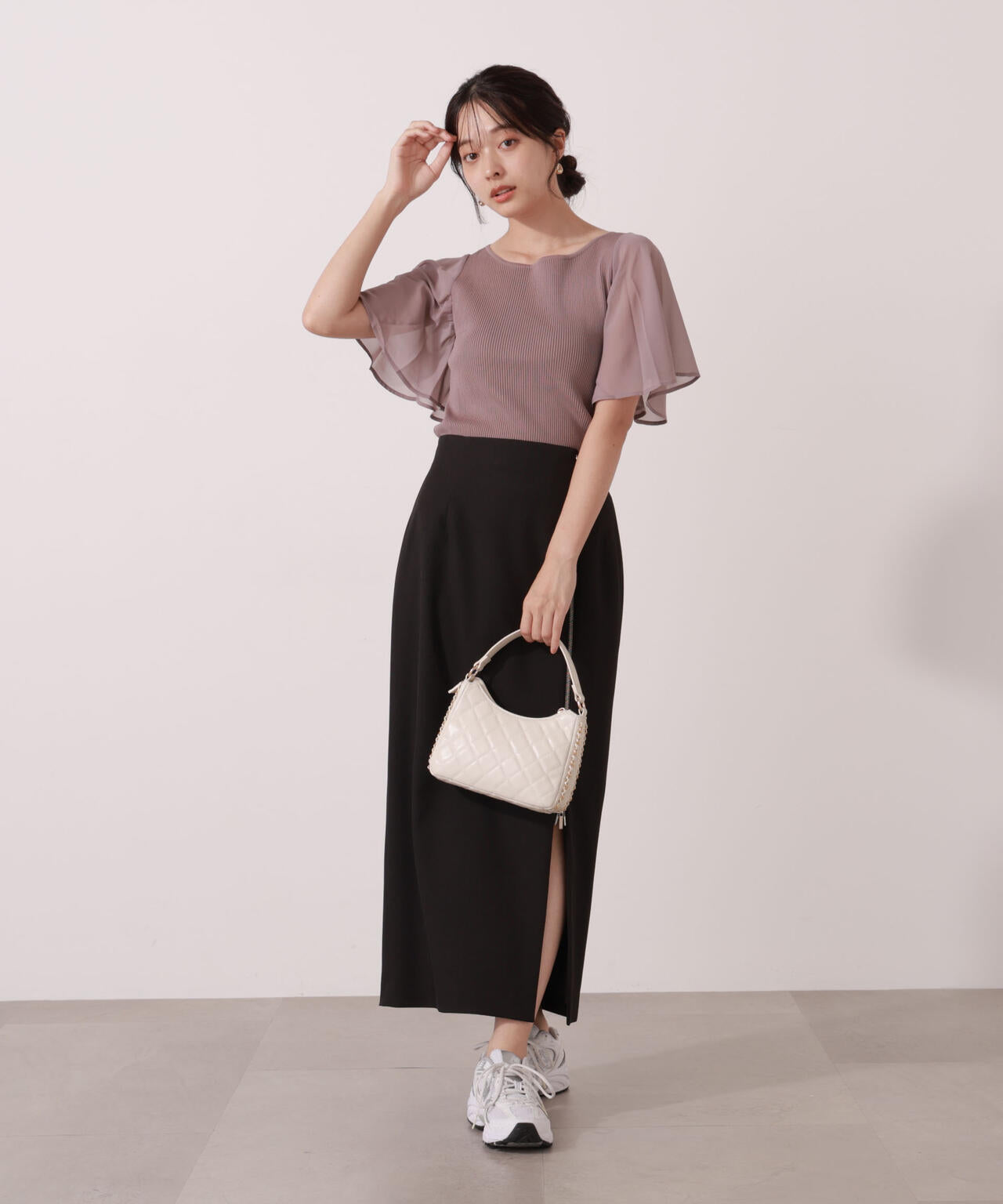 シアーフレアスリーブリブニット