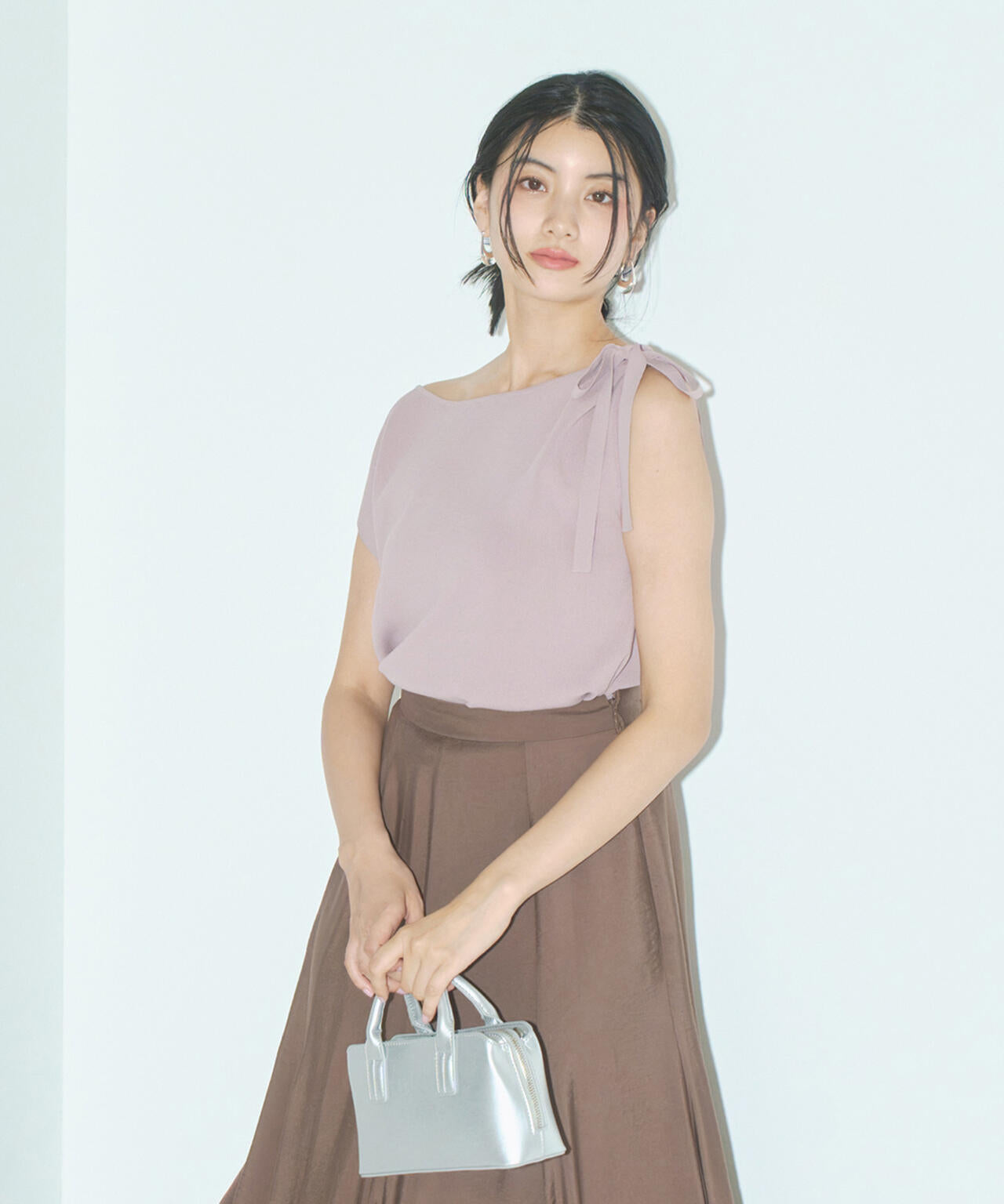 肩リボンアシメニット