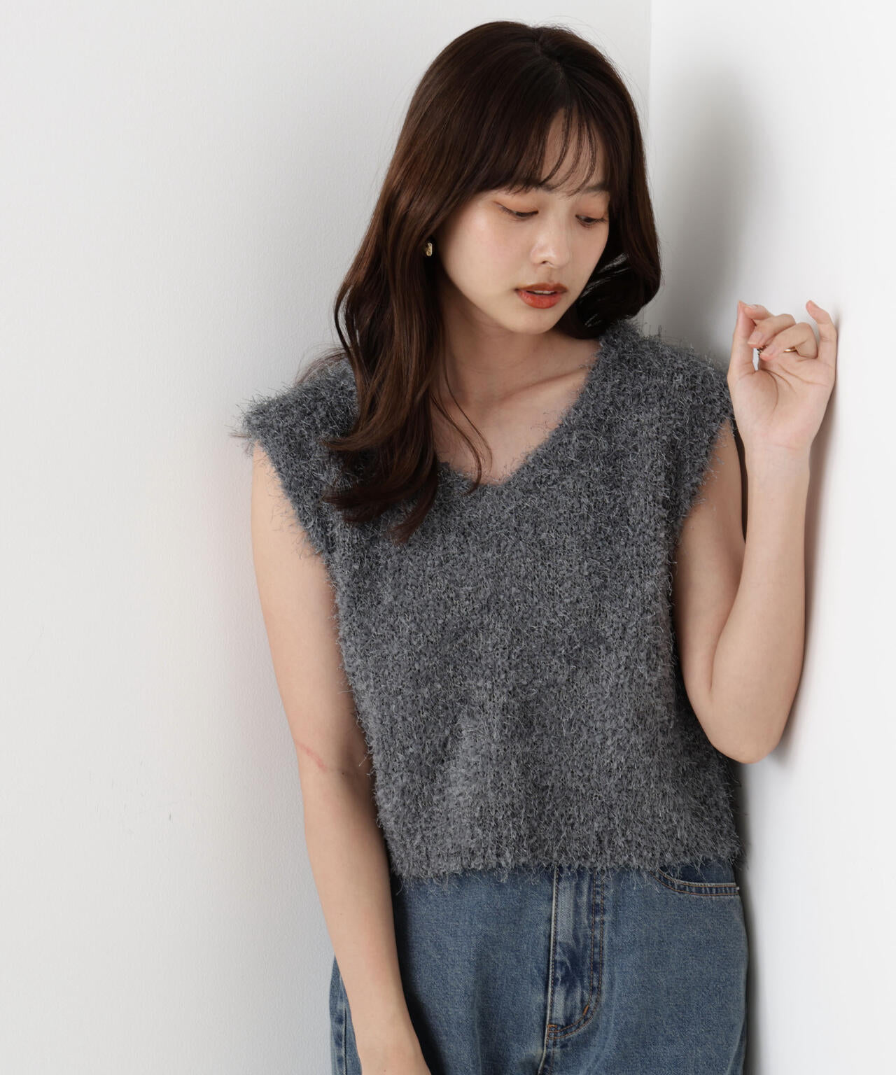 ＜ハンドウォッシャブル＞フェザーノースリニット