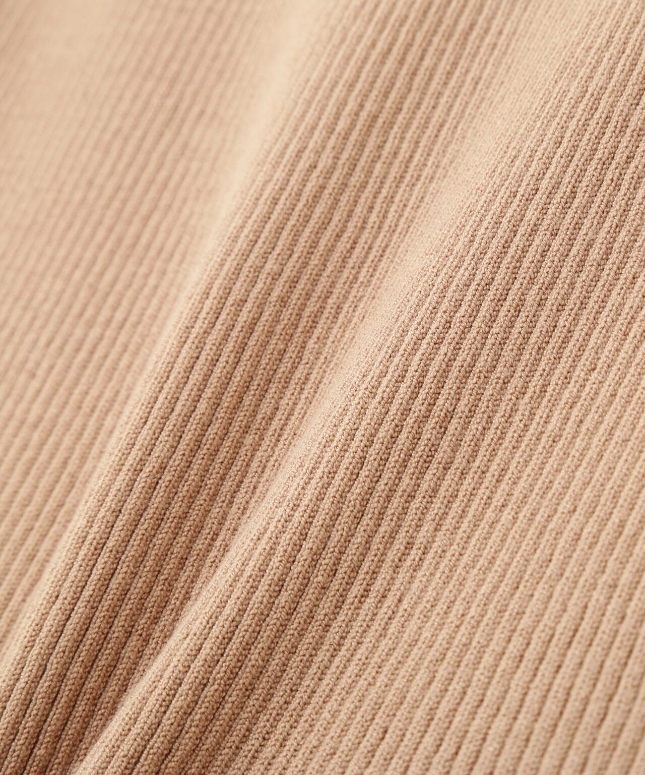 エンブロイダリースリーブニット