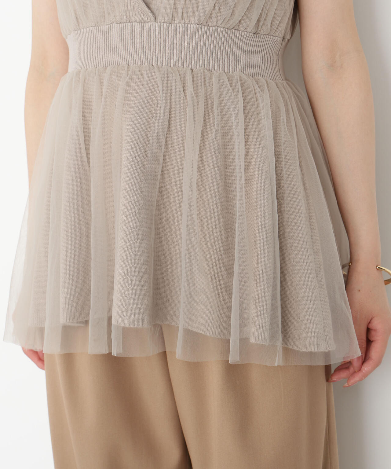 チュールドッキングニットジレ