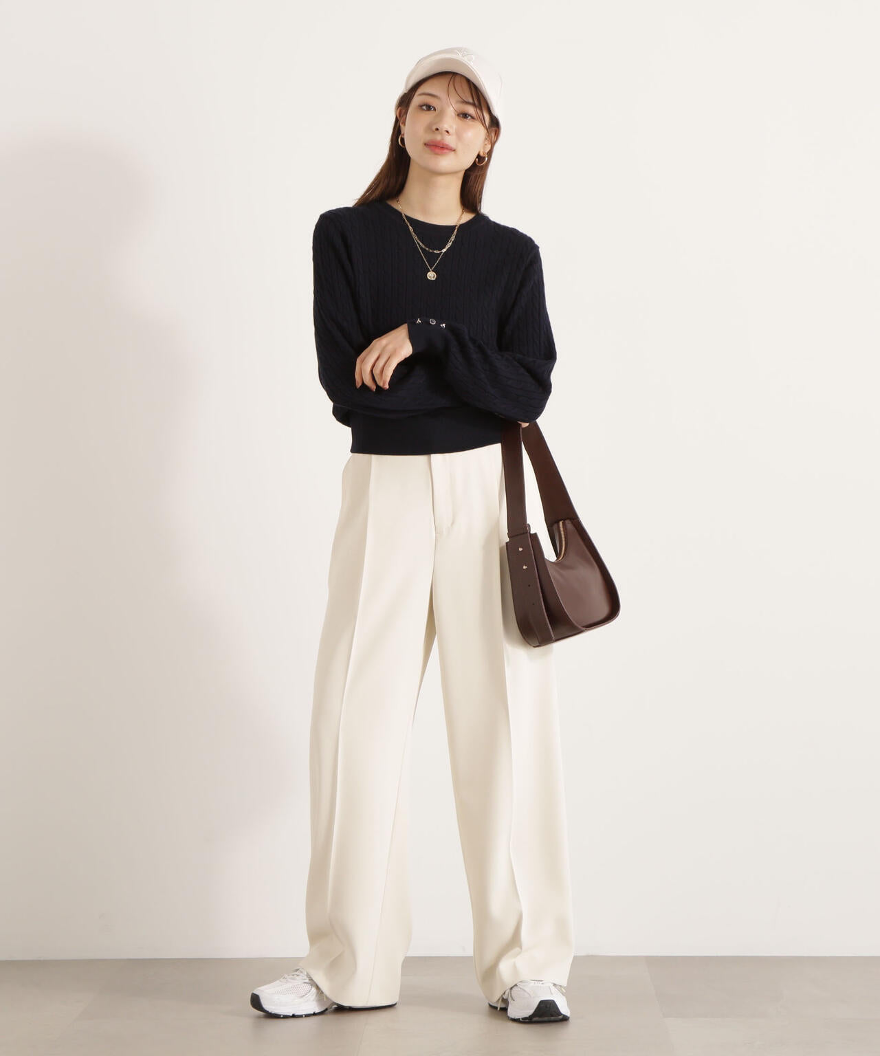 ＜ハンドウォッシャブル＞袖釦ミニケーブルニット