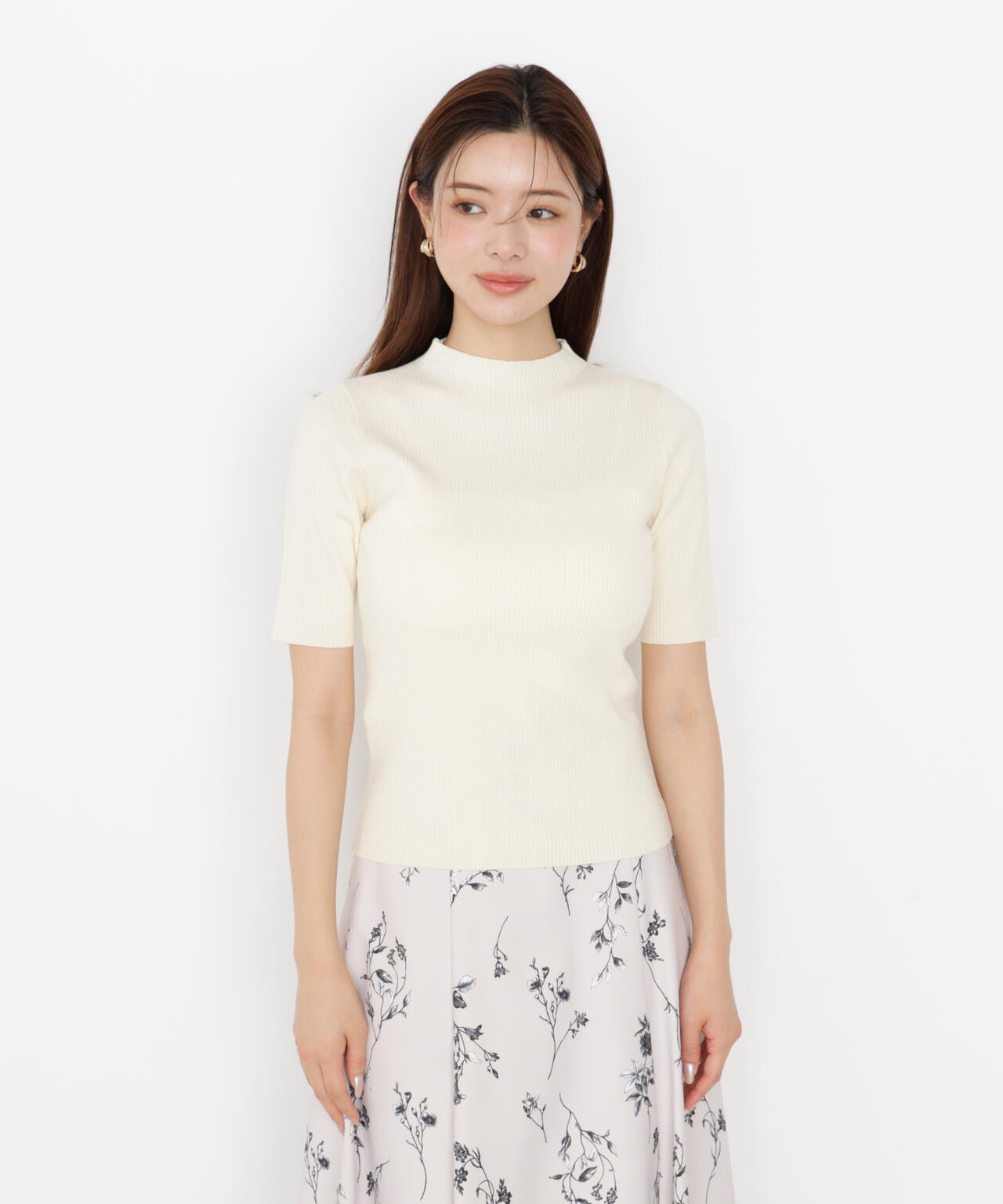 【松川星さん着用】＜ハンドウォッシャブル＞ニュアンス釦ニットアンサンブル