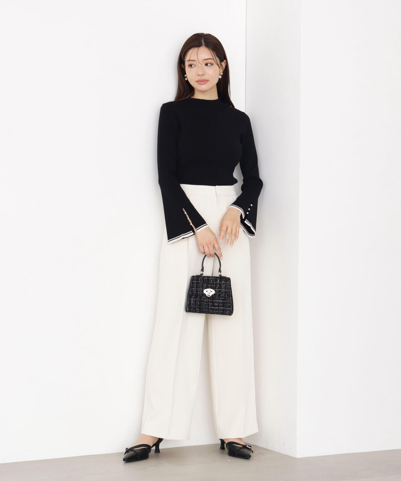 ＜ハンドウォッシャブル＞スタンドネックリブニット