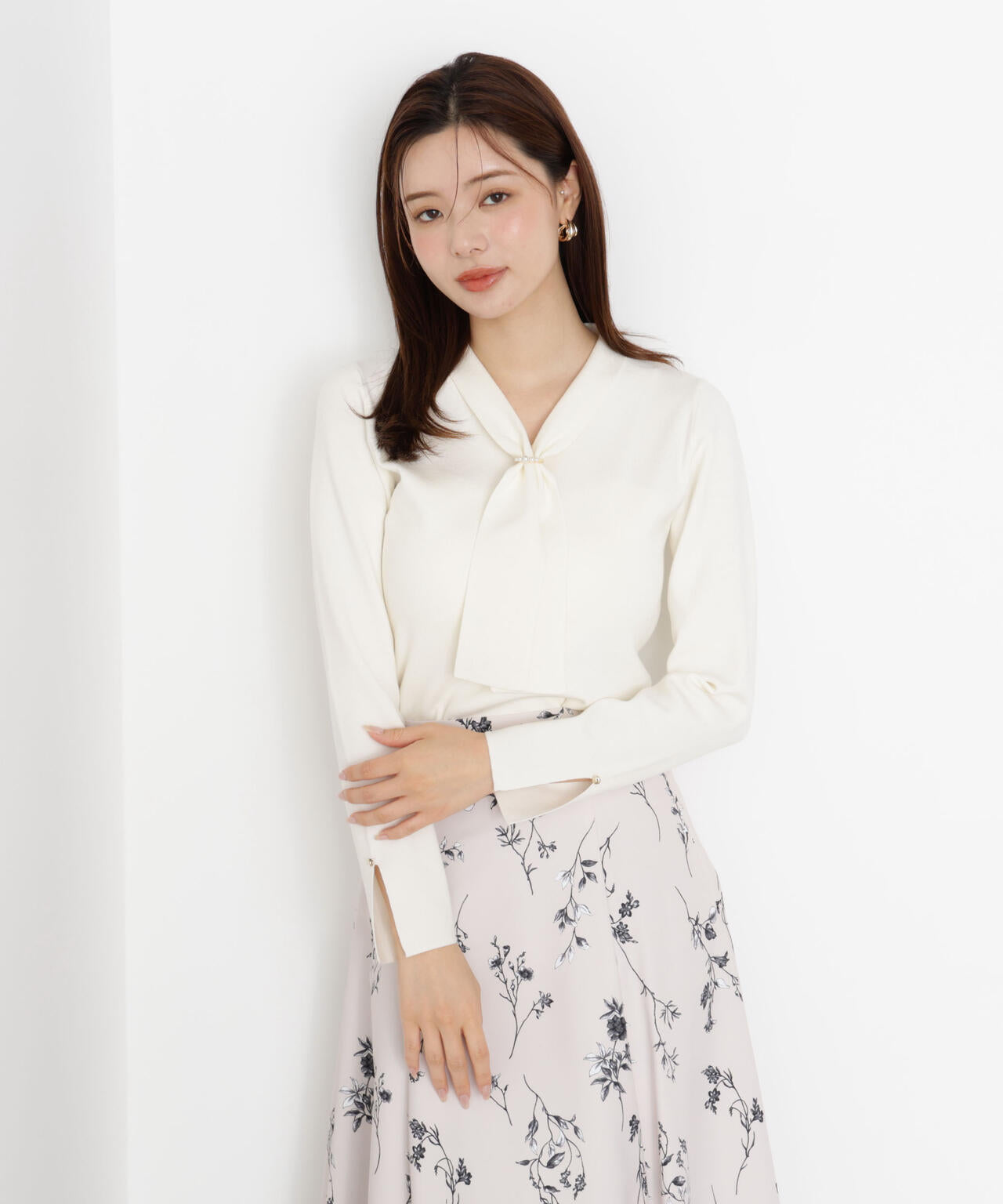 パールリングボウタイニット