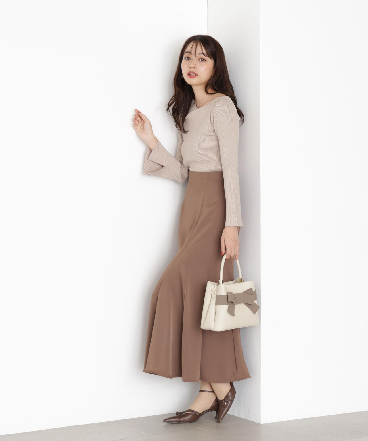 ＜ハンドウォッシャブル＞ニュアンスネックラメリブニット