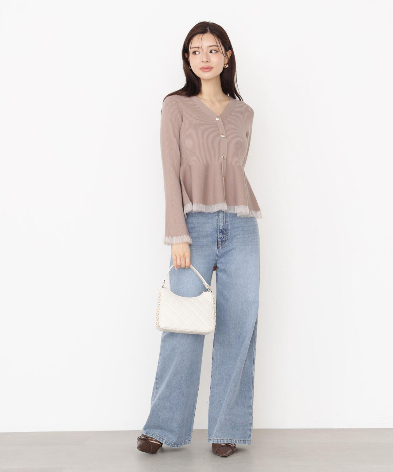 【松川星さん着用】シアー切り替えペプラムニット　モカ 松川星さん着用】シアー切り替えペプラムニット | PROPORTION