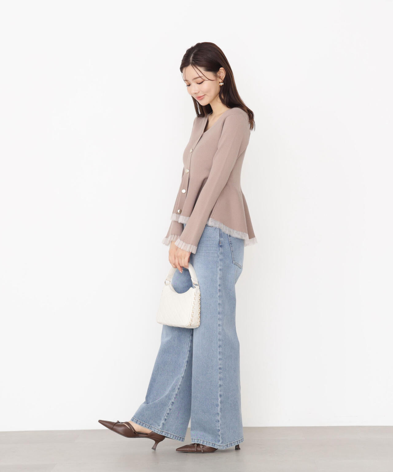 松川星さん着用】シアー切り替えペプラムニット | PROPORTION