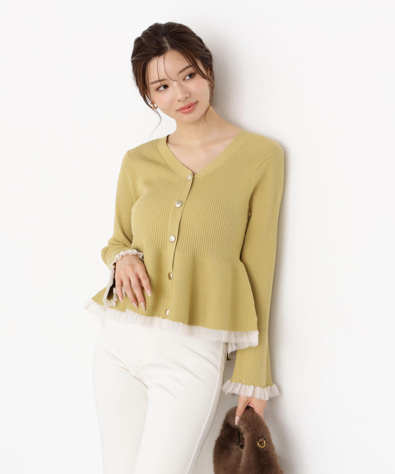 【松川星さん着用】シアー切り替えペプラムニット