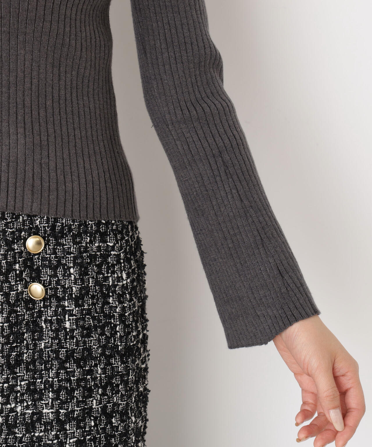 レース襟付きニット