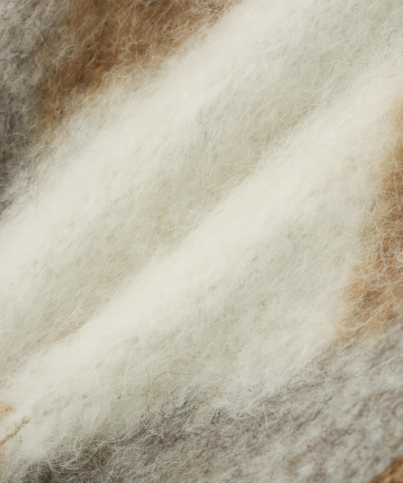 【青島心さん着用】シャギーニットジャケット