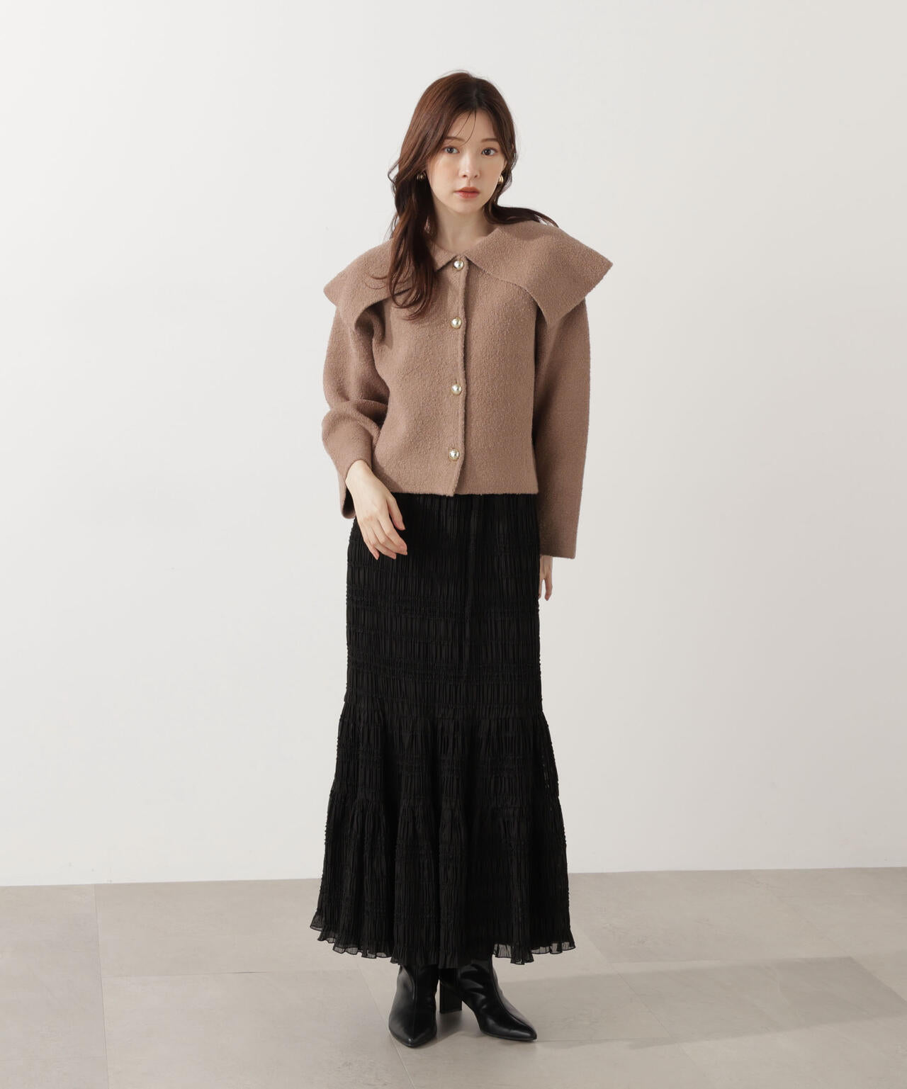 ビッグカラーカーディガン