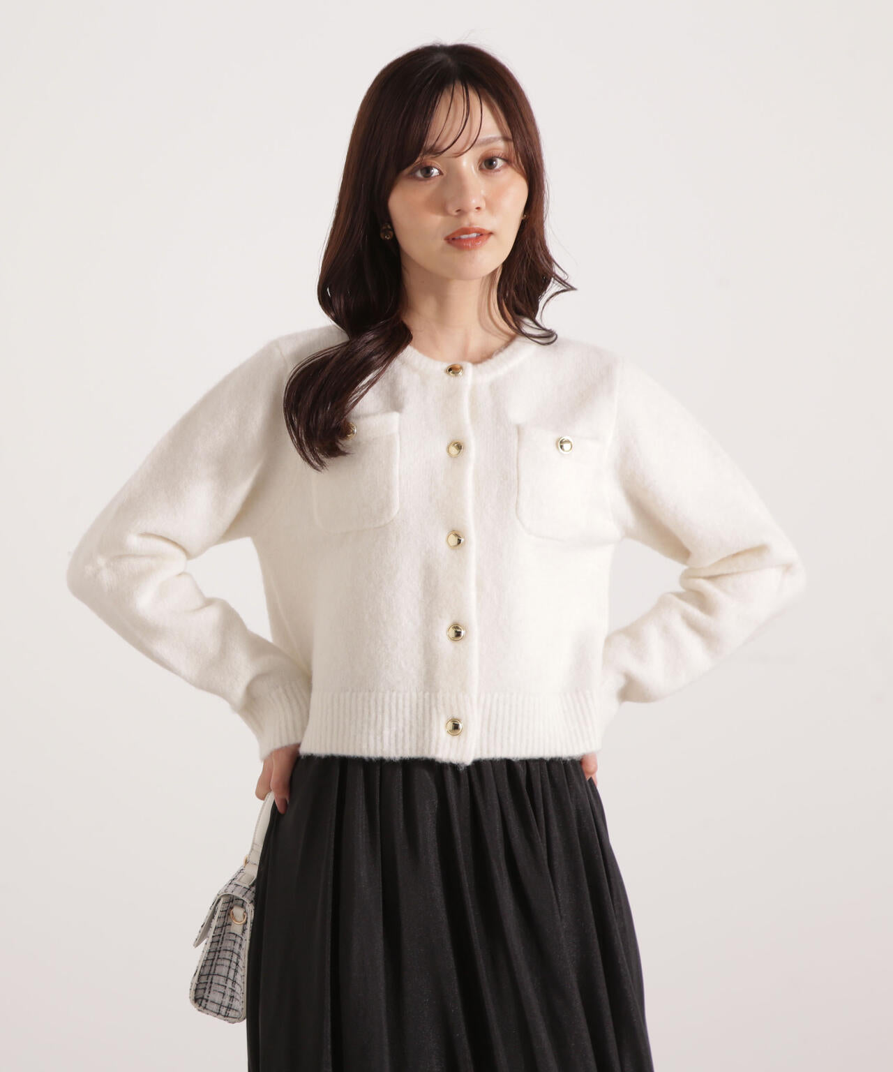 【加藤栞さん着用】釦POINTウール混カーディガン